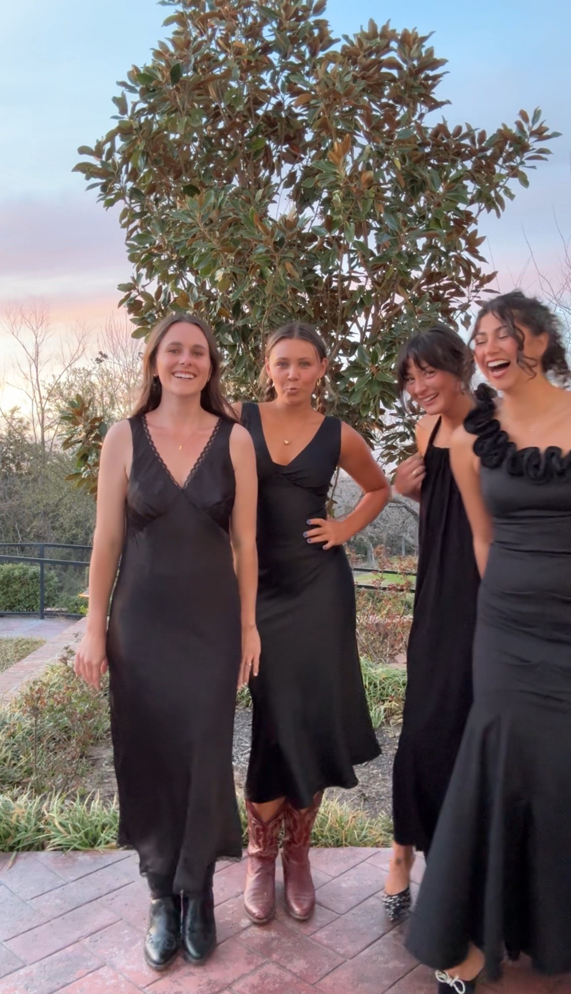 wedding guest black dresses 🖤

#LTKParties #LTKWedding #LTKSpringSale