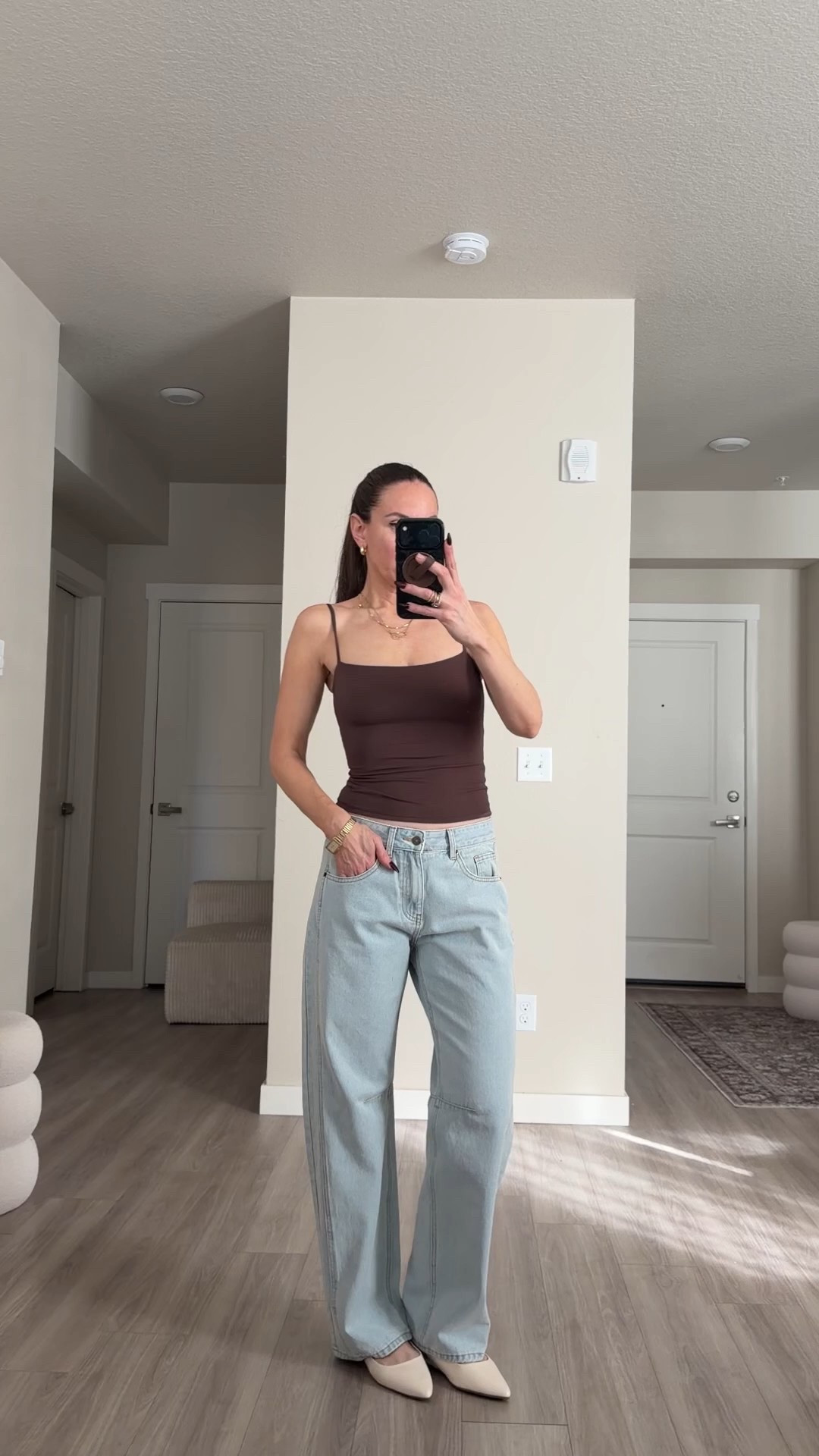 I’m 5’7 wearing small in tops and small in pants


#quinsen #amazonbasics #speingfashion