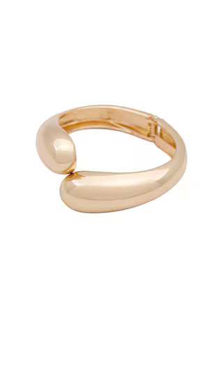 Livorno Cuff in Gold | Revolve Clothing (Global)