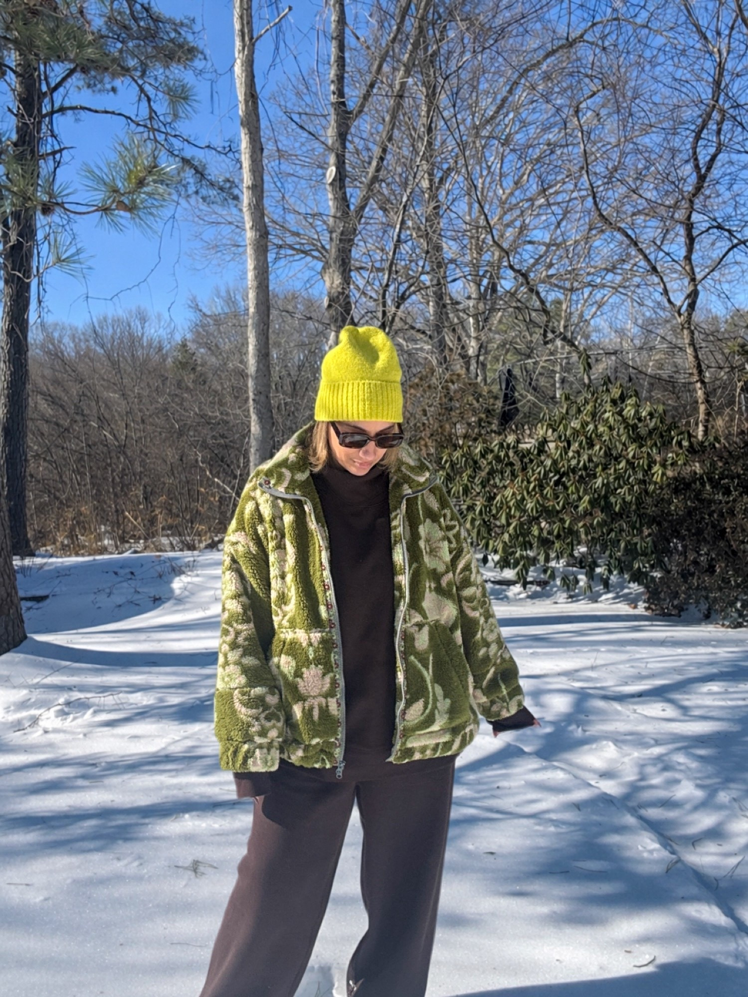 Sweats and beanie from @Aerie fleece 

#LTKOver40 #LTKMidsize #LTKootd