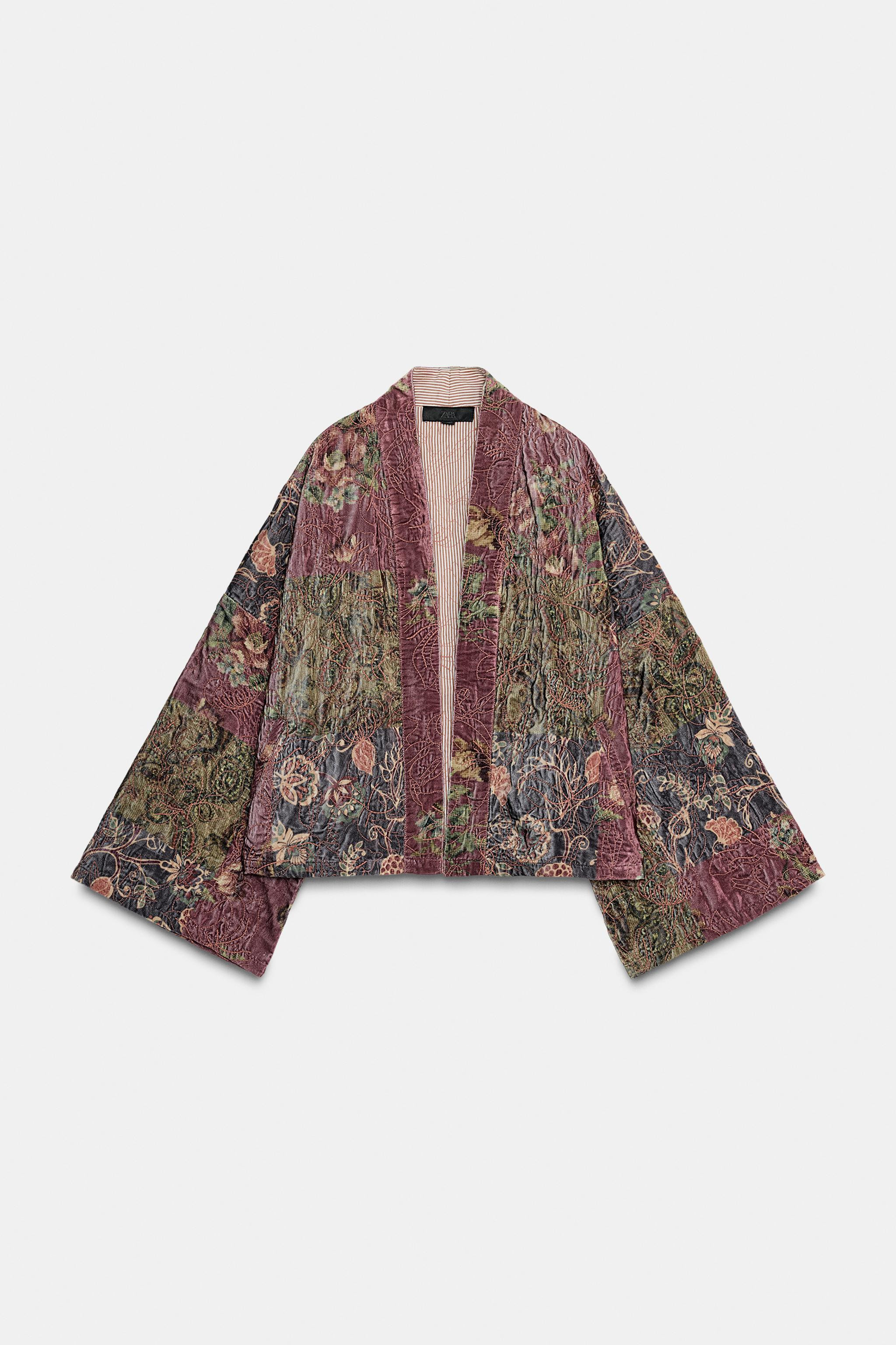 FLORAL PRINT VELVET KIMONO | Zara US