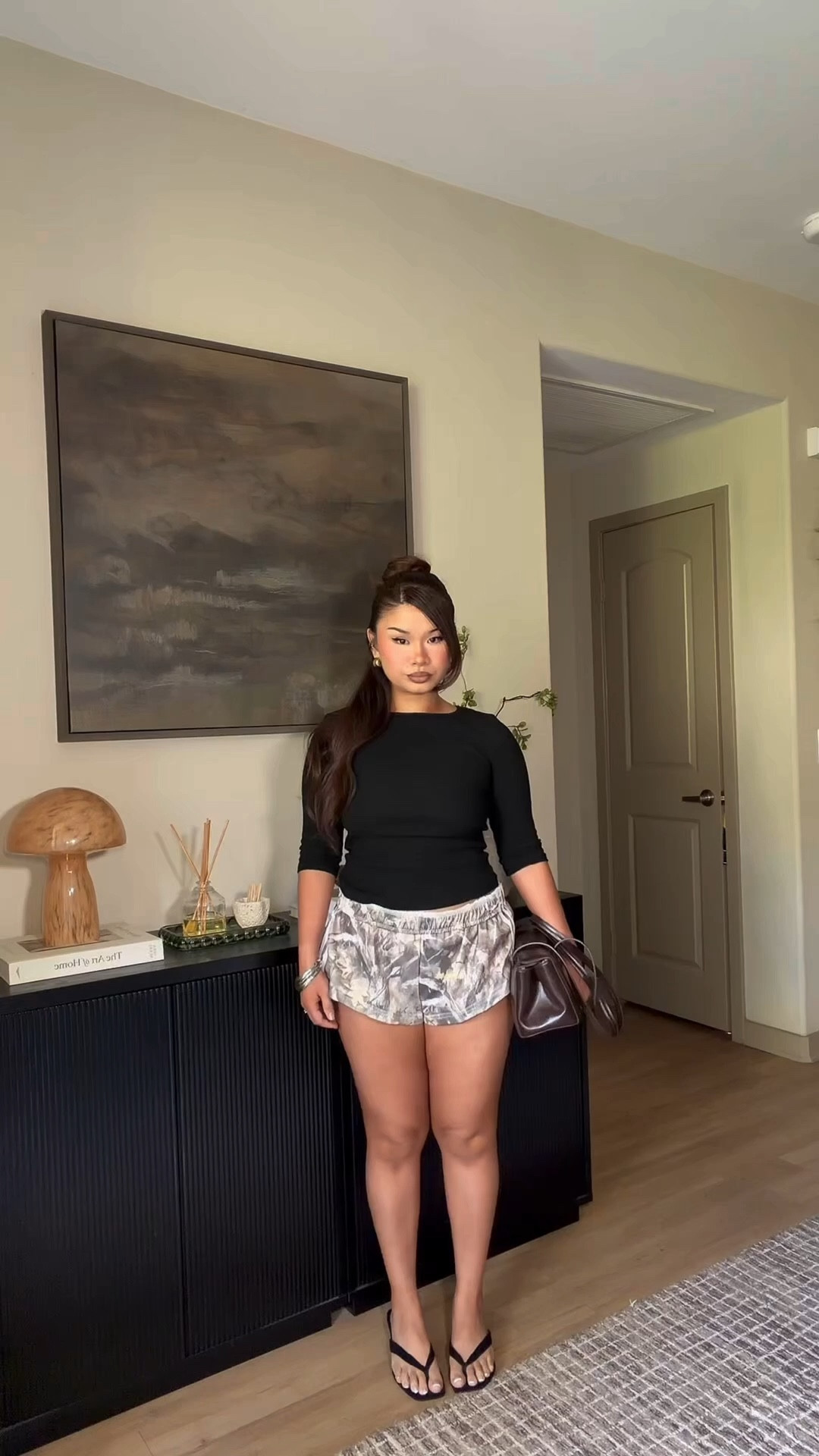 short girls rise up 🙌🏻 cool girl outfits but make it petite 💫 proving you don’t need height to have the best fits 🔥 save this for inspo & tell me your fave 👇🏻🖤

#LTKootd #LTKgrwm #LTKPetite