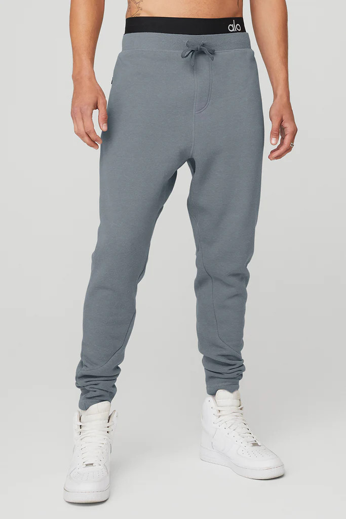 The Triumph Sweatpant | Alo Yoga (US)
