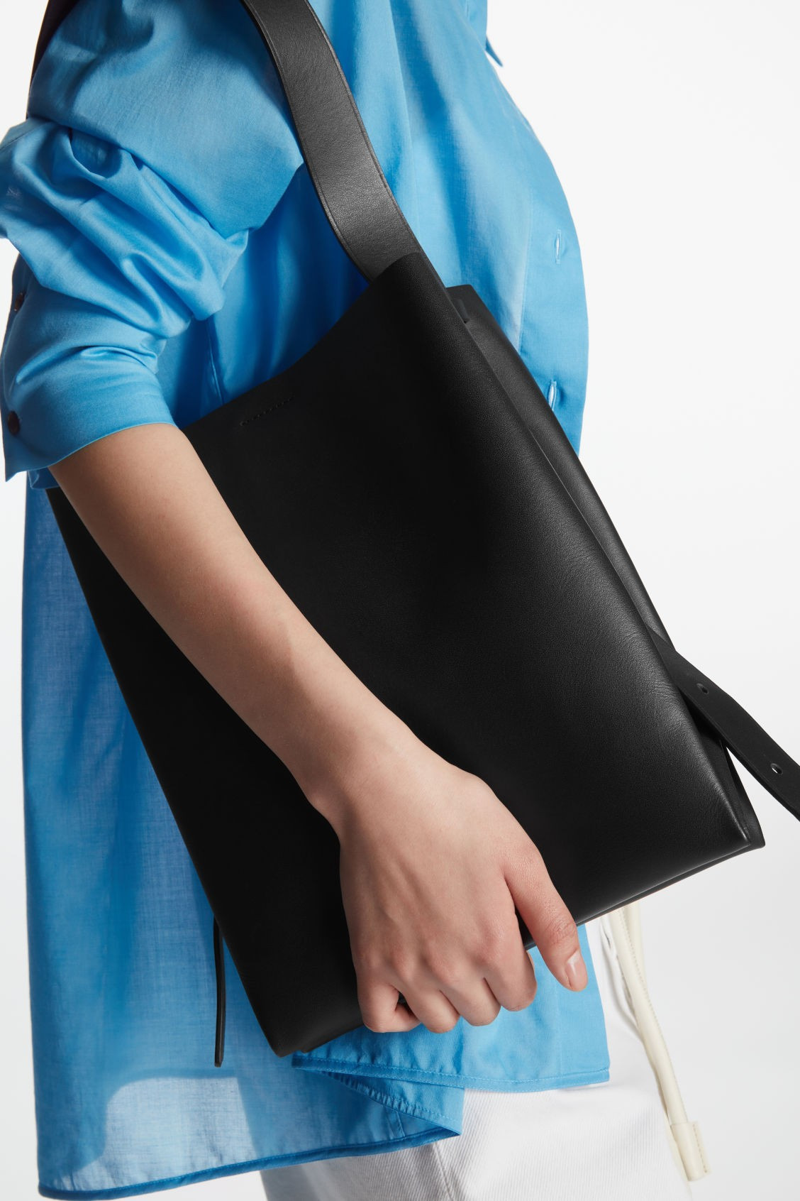 LEATHER MEDIUM TOTE BAG | COS (EU)