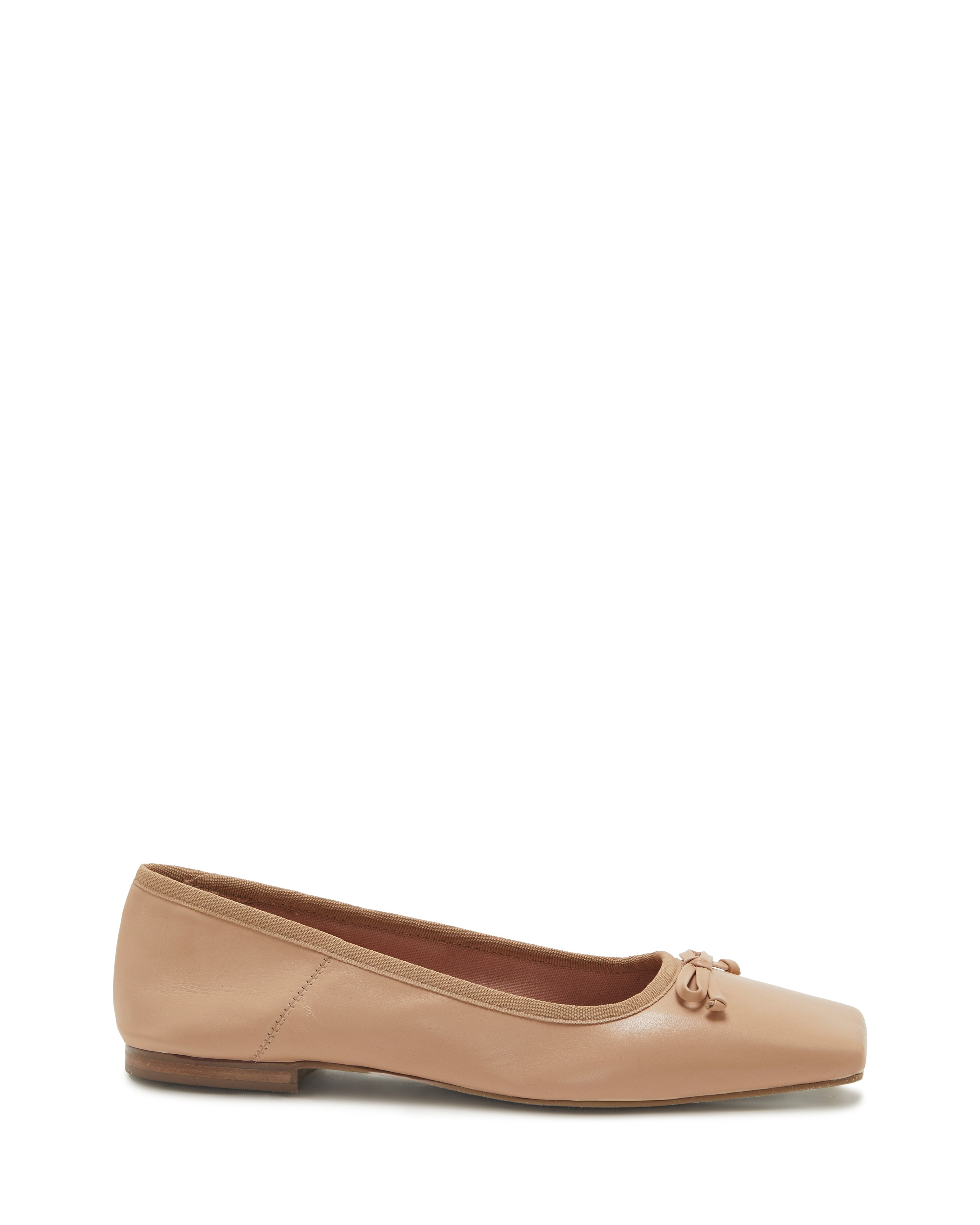 Vince Camuto Elanndo Flat | Vince Camuto