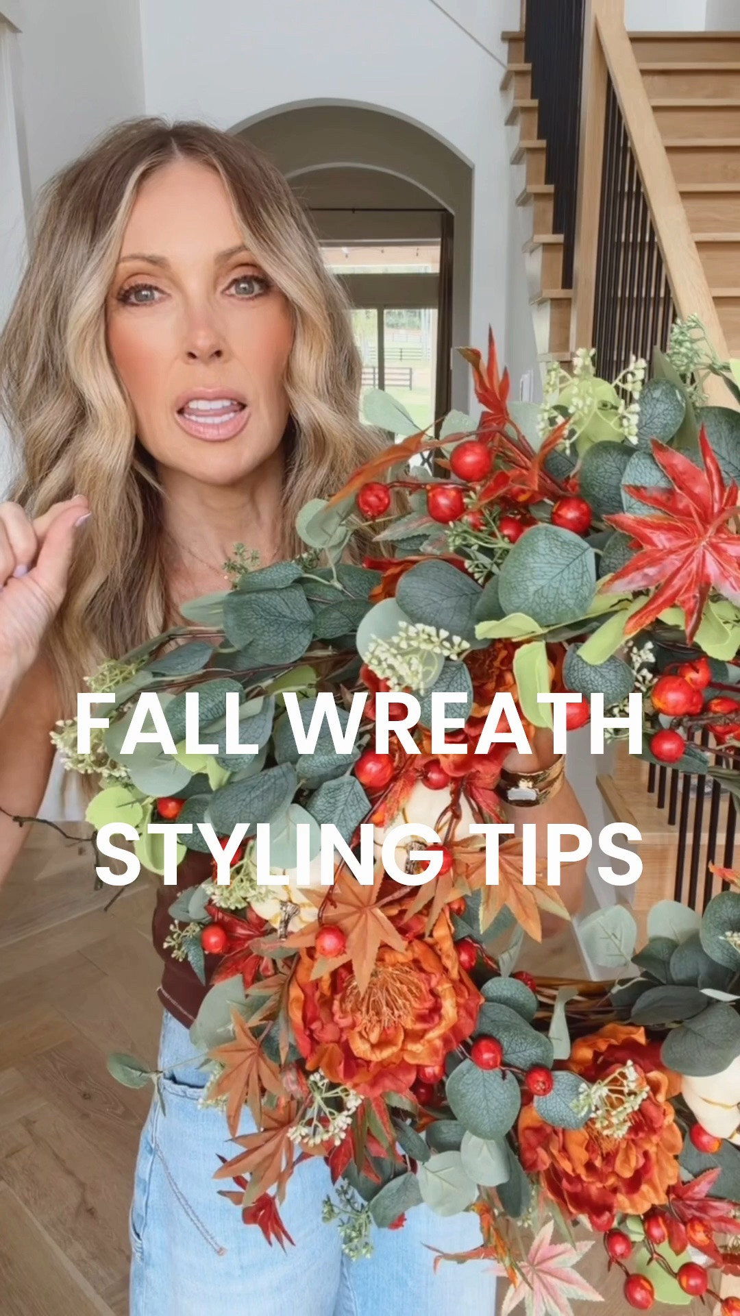 #Ad Fluff every branch of your fall wreath…separating and shaping the stems instantly makes it look fuller, richer and more expensive. #ad @wayfair #wayfairpartner #wayfair