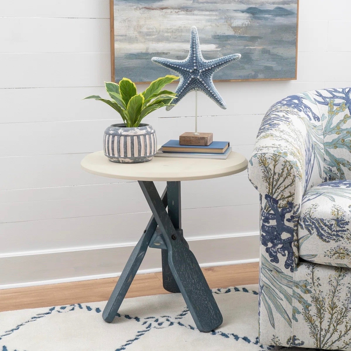 Oar Coastal Style End Table


#LTKHome #LTKFindsUnder100 #LTKSaleAlert