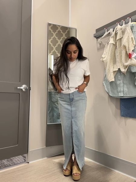 target try on haul! lots of fun basics and springy pieces! love all of their denim maxi skirts 🤩

Target, Target style, try on haul, target haul, what I bought, recently purchased, capsule, basics, white t shirt, denim maxi skirt, spring style, trendy style, under $50, casual style

#LTKstyletip #LTKshoecrush #LTKfindsunder50