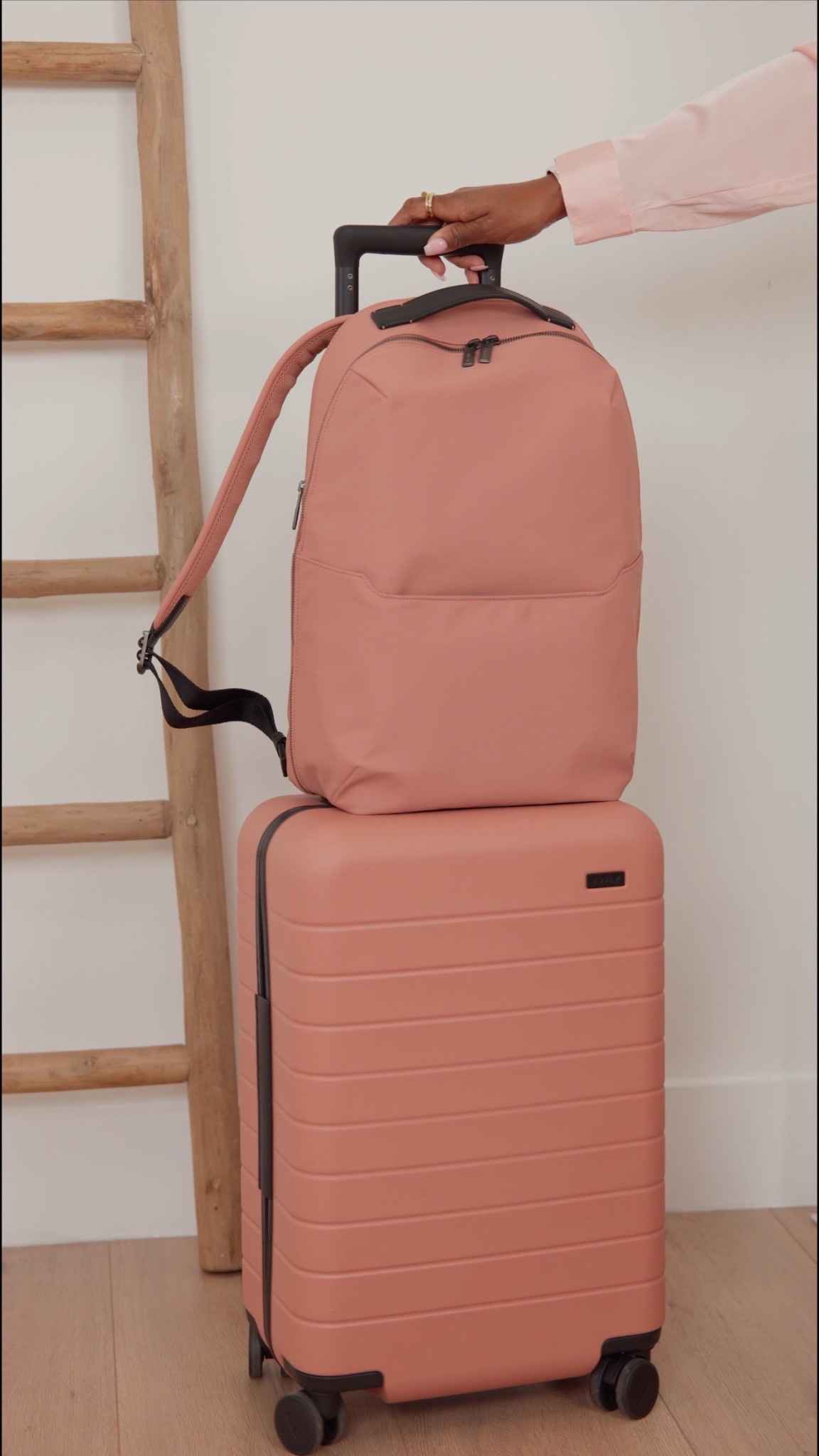 Travel set must have 



#LTKTravel