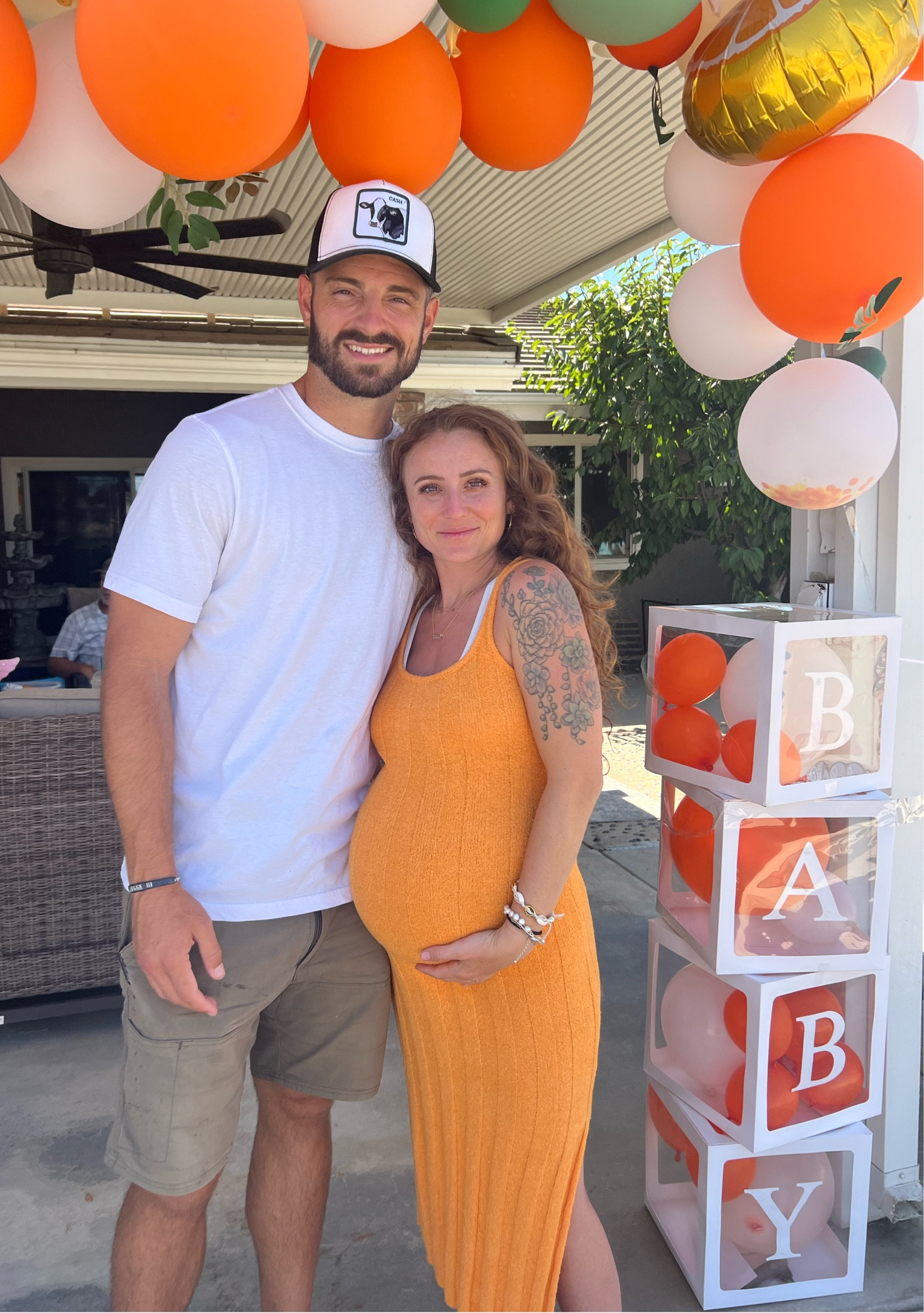 Small in my orange dress 