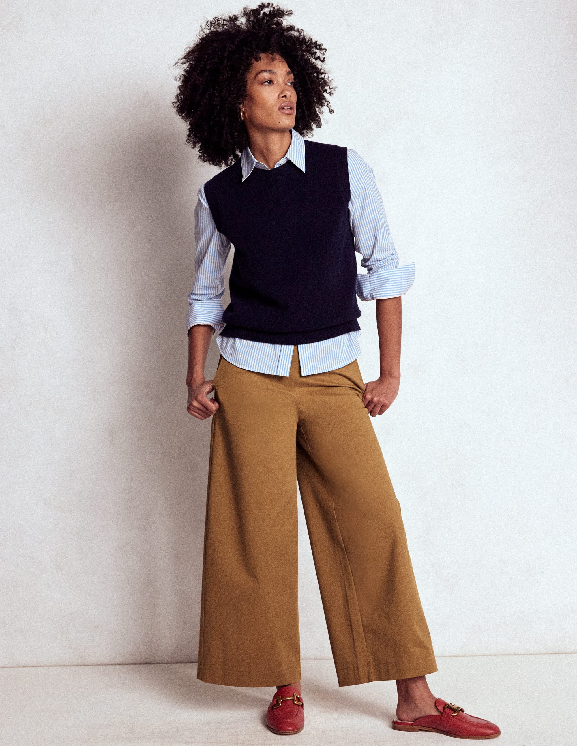 Pull-on Cropped Trousers-Hazelnut Brown | Boden UK