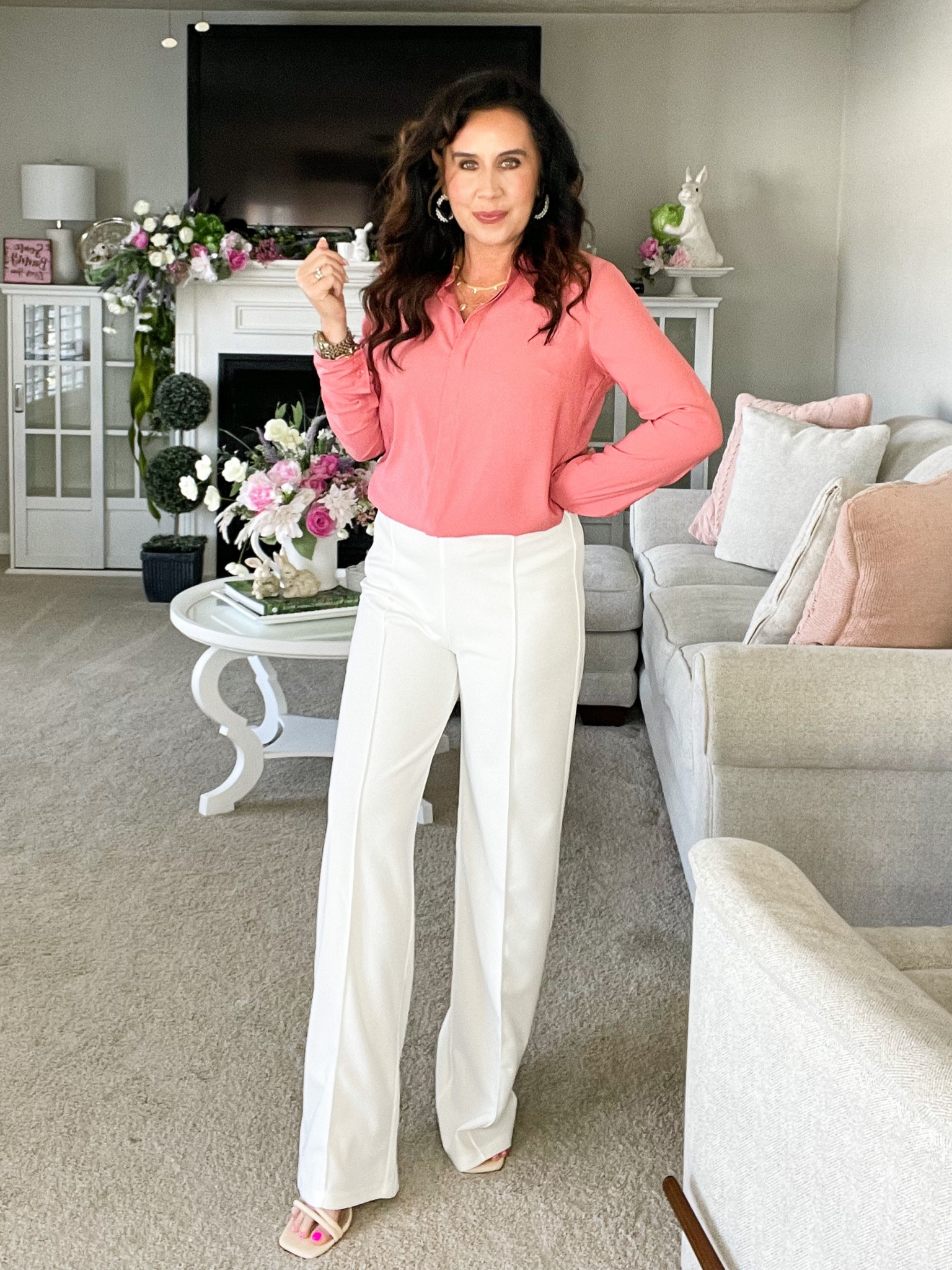 White pants Amazon 
This pull on style with elastic back was the best fit for my 5’2 frame. Wearing a small.

#LTKunder50 #LTKFind