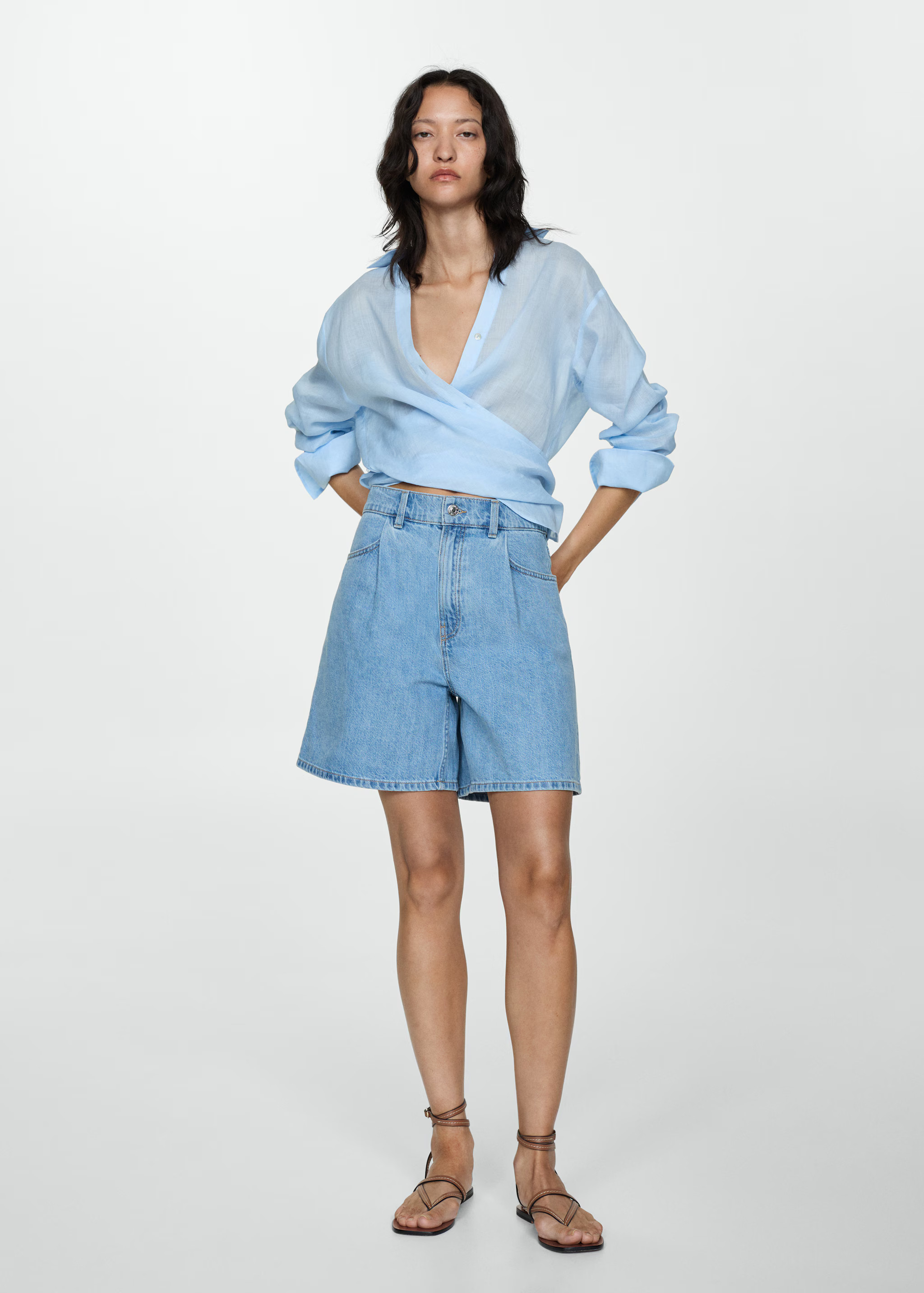 Denim shorts with pleats - Woman | MANGO USA | MANGO (US)