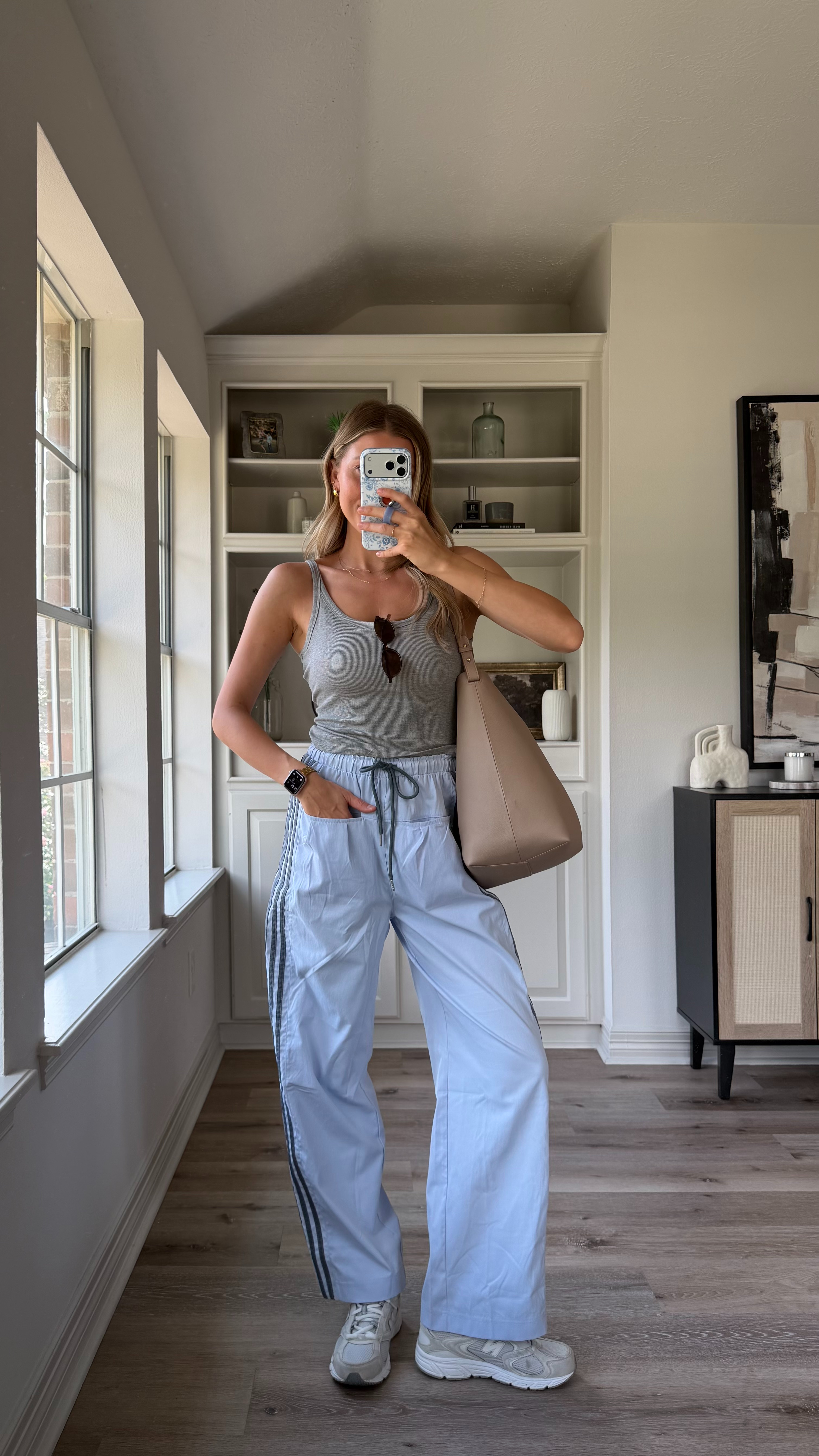 Comfy but put together mom outfit! Wearing smalls  

 #LTKootd #LTKmomlife