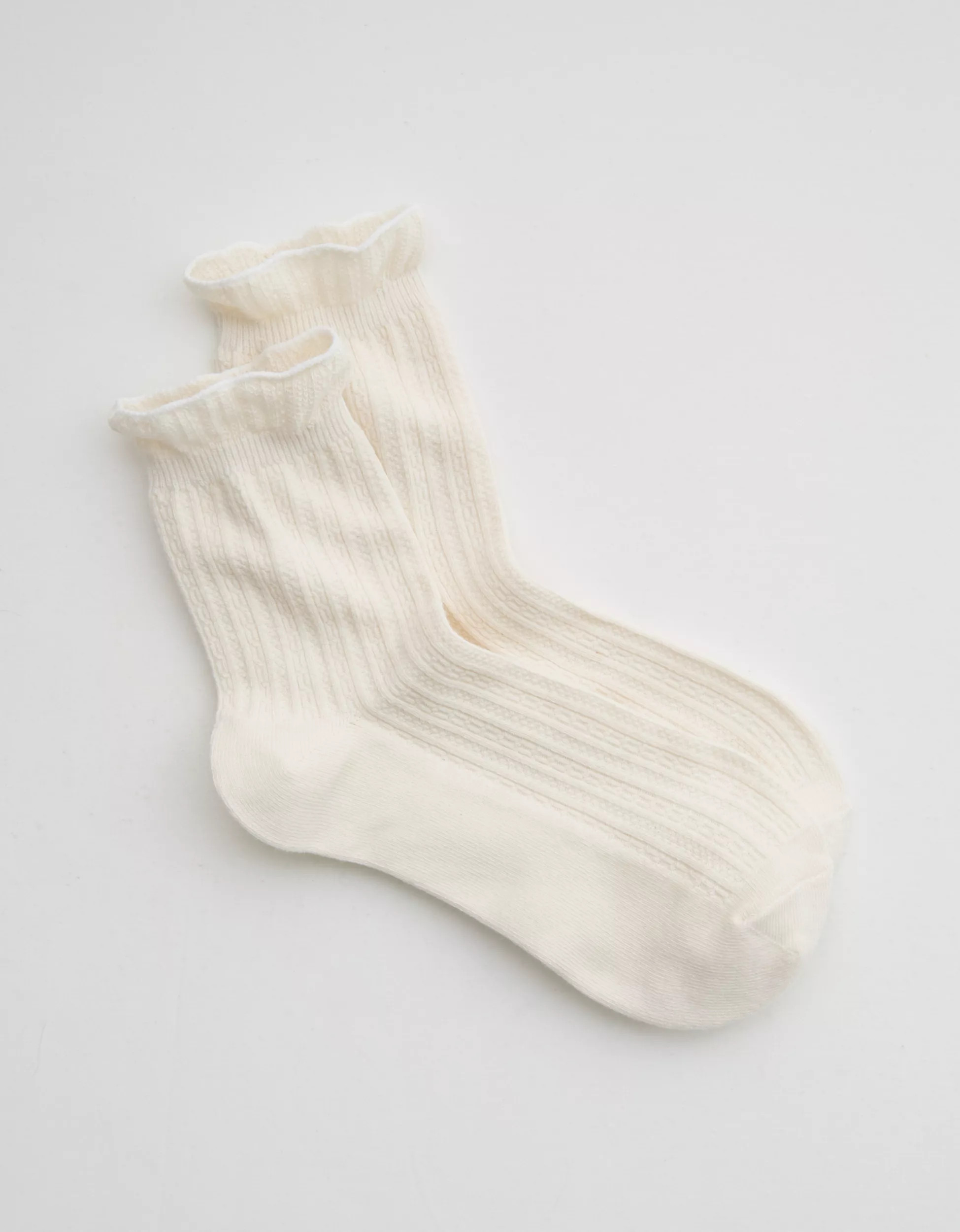 Aerie Pointelle Ruffle Edge Quarter Socks | Aerie
