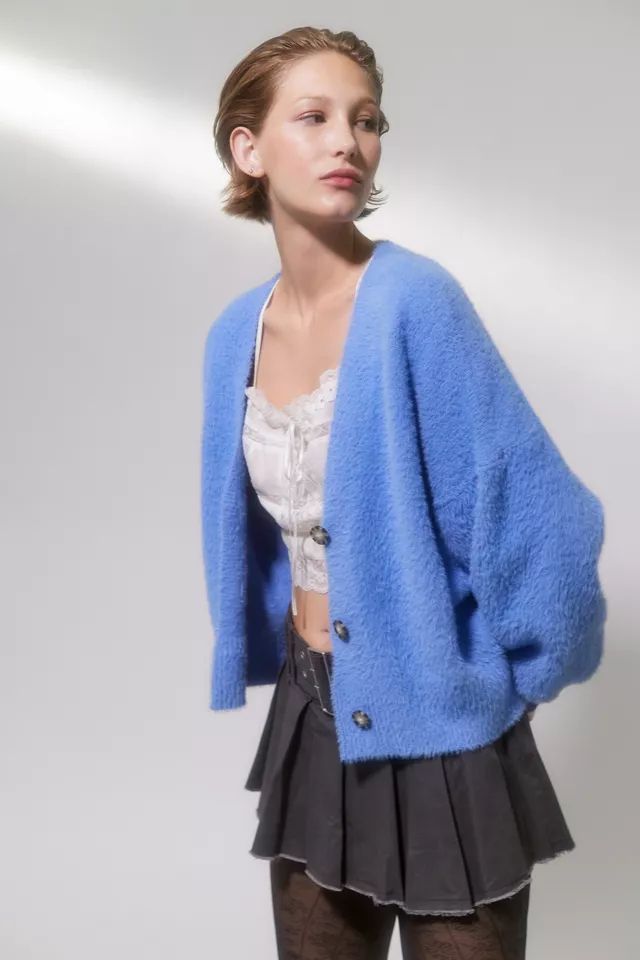 UO Thea Fuzzy Cardigan | Urban Outfitters (US and RoW)