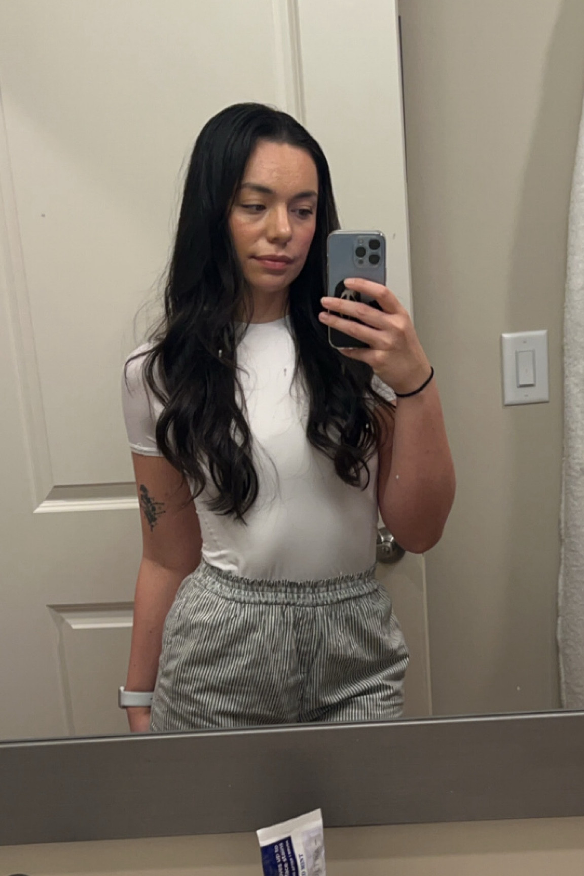 Comfy outfit for running errands🛍️

#LTKFindsUnder100 #LTKStyleTip #LTKActive