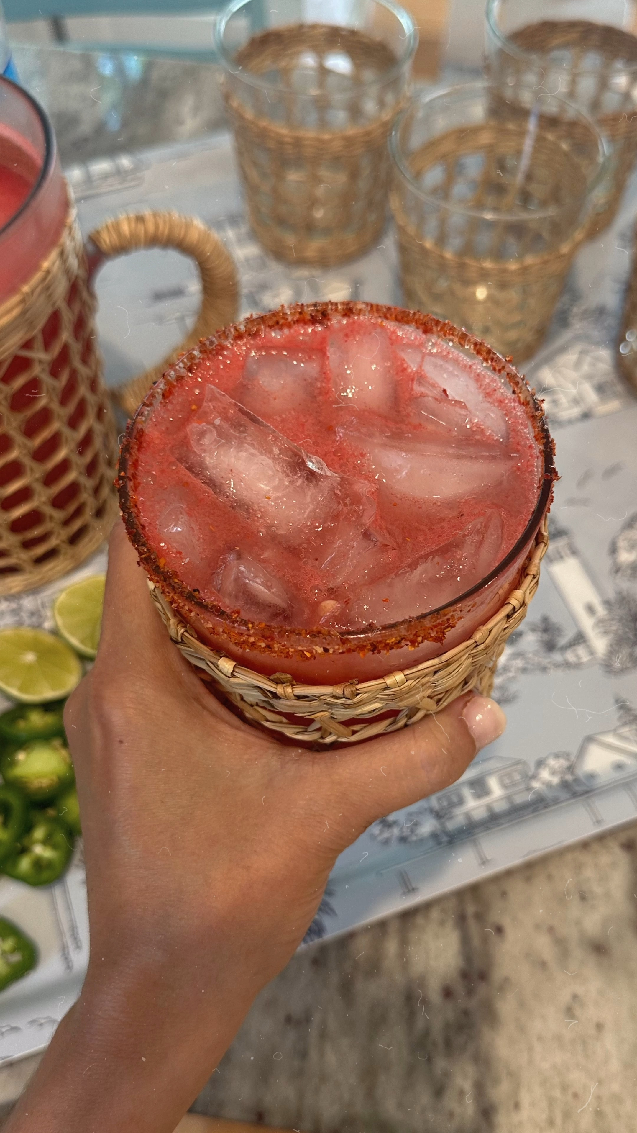 Spicy watermelon marg seasonnn 🌶️🔥🍉😋

#LTKSeasonal #LTKParties #LTKHome