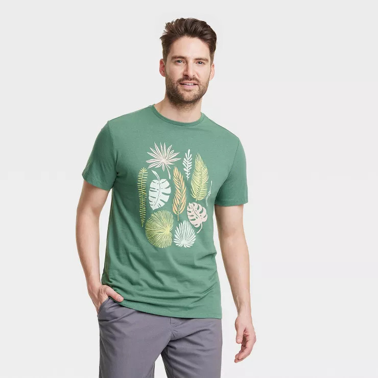 Men's Standard Fit Lightweight Crew Neck Short Sleeve T-Shirt - Goodfellow & Co™ | Target