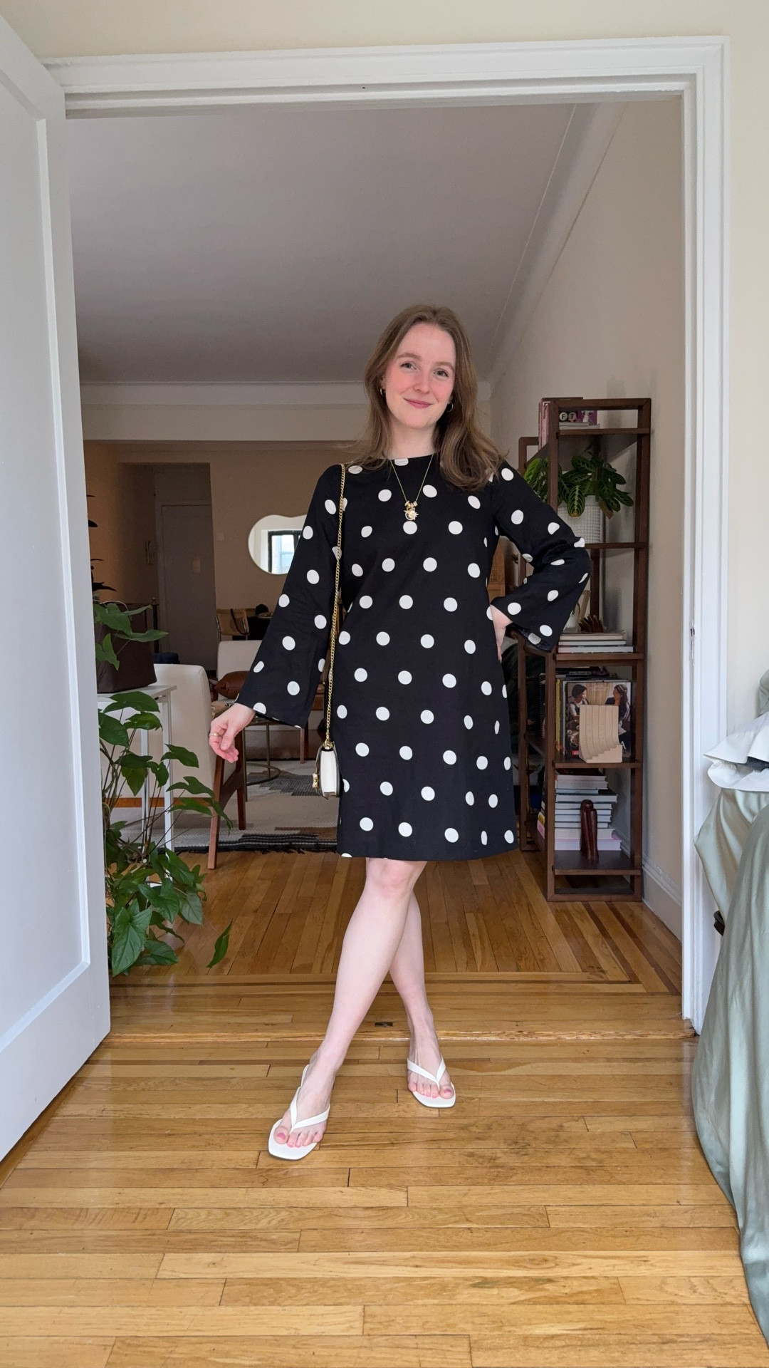 Easy date night outfits for spring. 0 petite linen cotton polka dot dress. Has pockets 

#LTKPetite