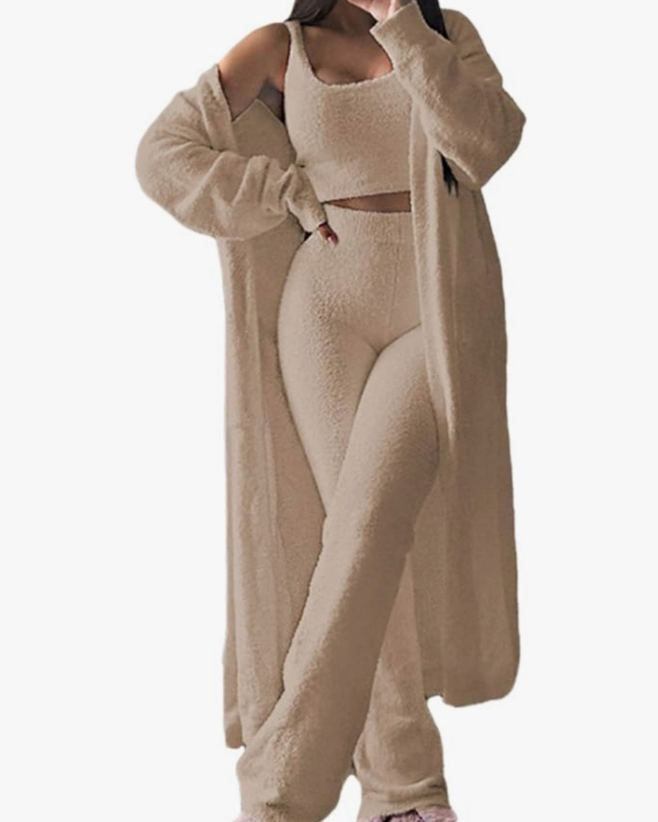 Gifts for her | cozy girl era | cozy girl | lounge wear | lounge wear for her | cozy lounge wear | gift guide | cozy gifts for her 

#LTKSaleAlert #LTKGiftGuide #LTKStyleTip