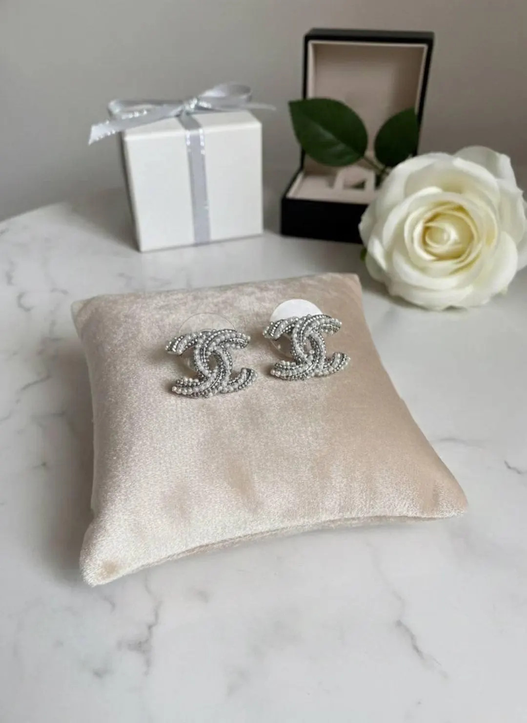 Pearls Crystal Earrings / Pearl Earrings/ Gift for Her / Fashion Earrings / - Etsy | Etsy (US)