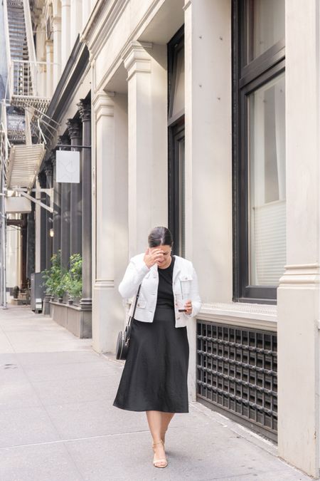 Monochromatic in Tribeca with a side of Sant Ambroeus coffee. 🤍

Wearing a size 10 in this Lady Jacket, plus a Large in this Black Tee and Satin Midi-Skirt, all from J. Crew

#tribeca #nycblogger #nycstyle #nycstylist #nycstyleblogger #nycinfluencer #classicstyle #effortlesslychic #styleblogger #parisianstyle #midsizeblogger #midsizefashion #midsizestyle #size12 #size12style #jcrewstyle 

#LTKmidsize #LTKstyletip #LTKcurves