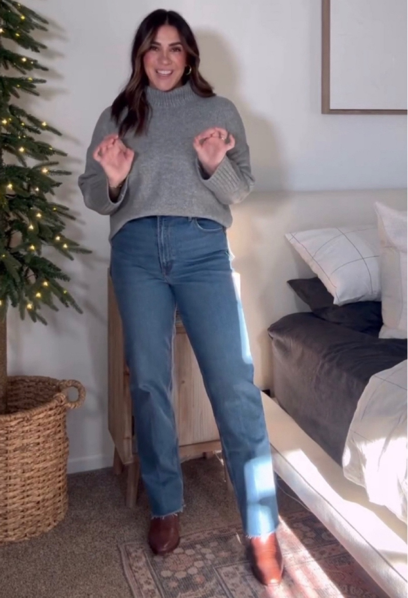 Easy winter mom outfit
I have been obsessed with these jeans and these boots 
Comfy casual style


midsize style, size 10, apple shape, affordable fashion, fall fashion, holiday outfit 


#LTKSeasonal #LTKHoliday #LTKMidsize