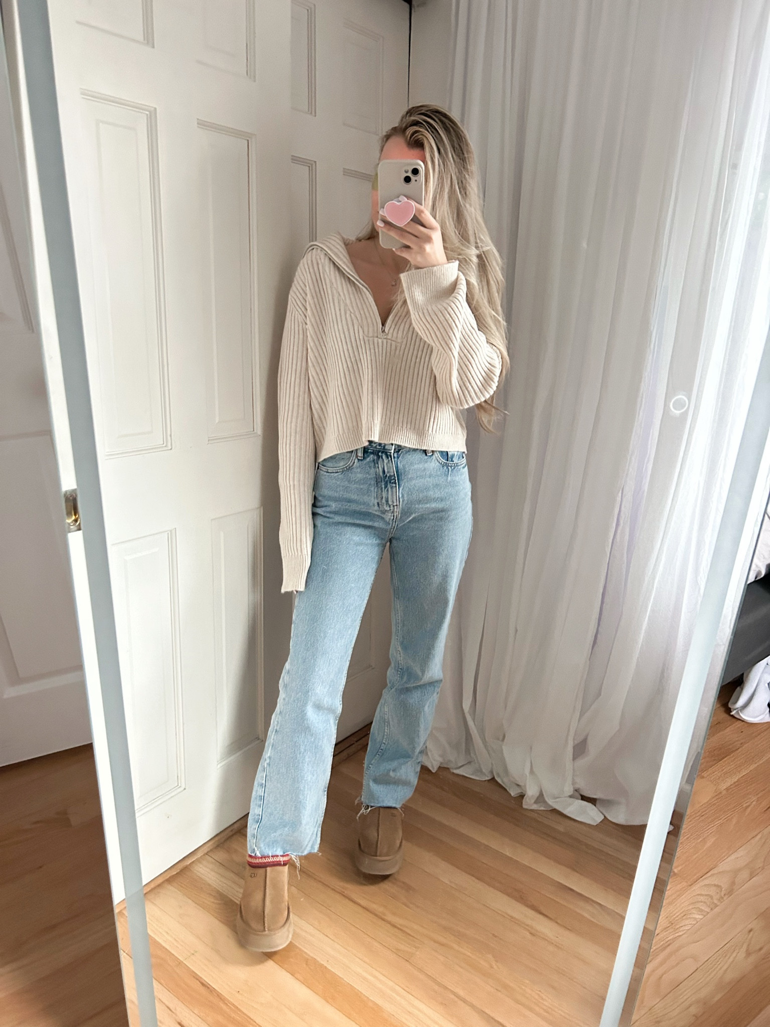 Cozy winter outfit ☕️ wearing size 4 in jeans & small in the sweater

#LTKstyletip #LTKshoecrush #LTKMostLoved