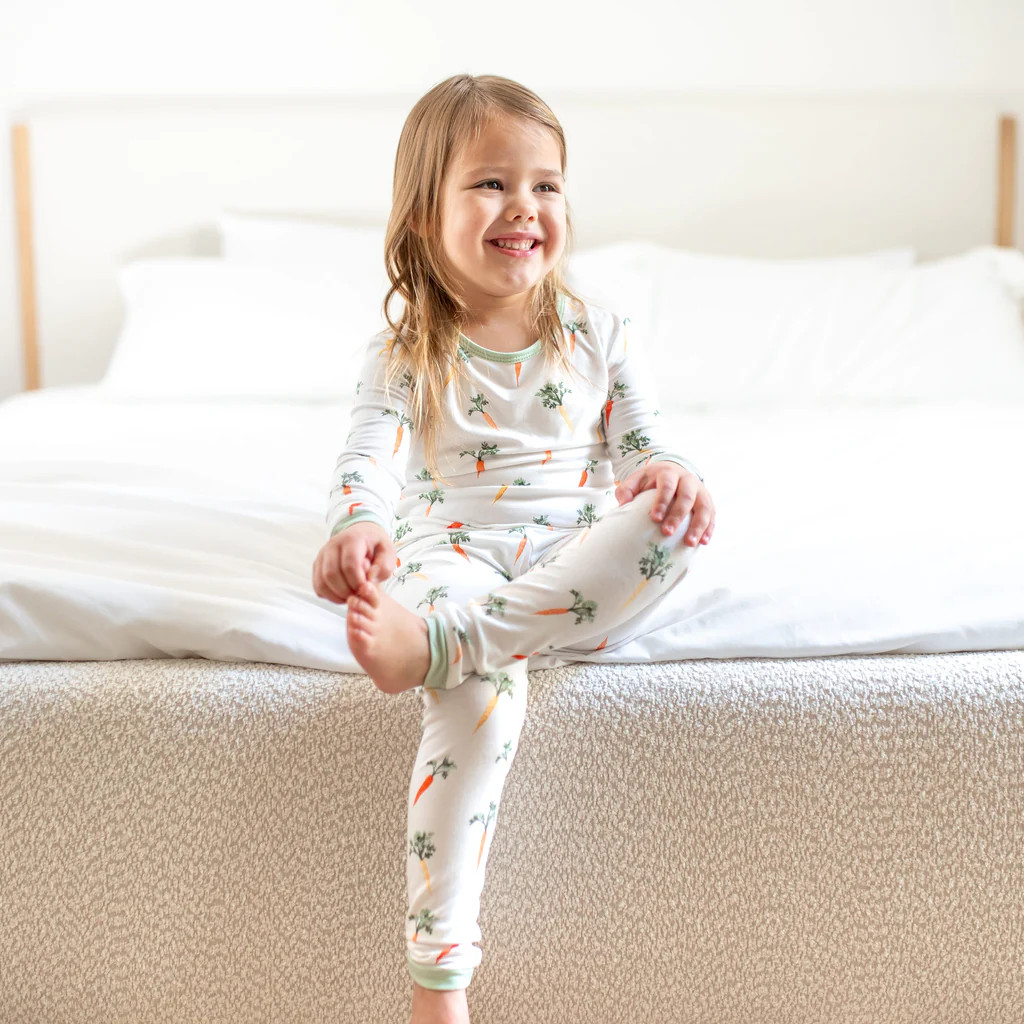 Long Sleeve Pajamas in Carrot | Kyte Baby