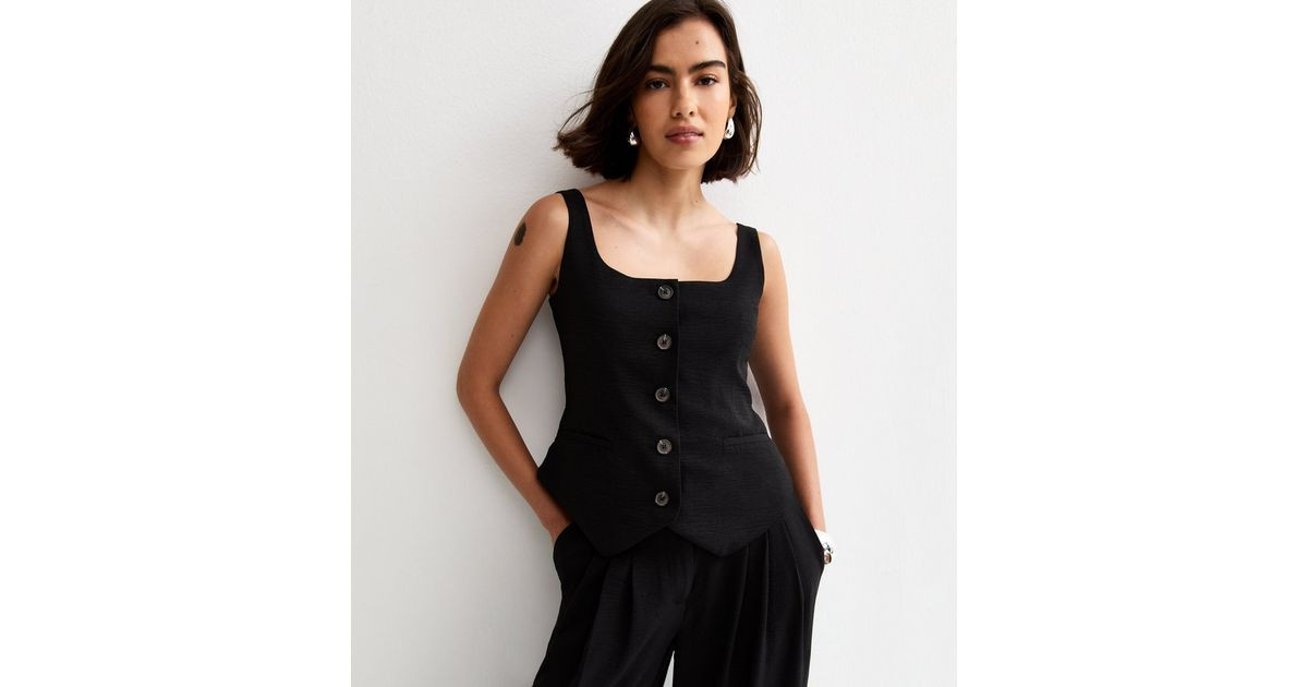 Black Scoop Neck Button Up Waistcoat | New Look | New Look (UK)