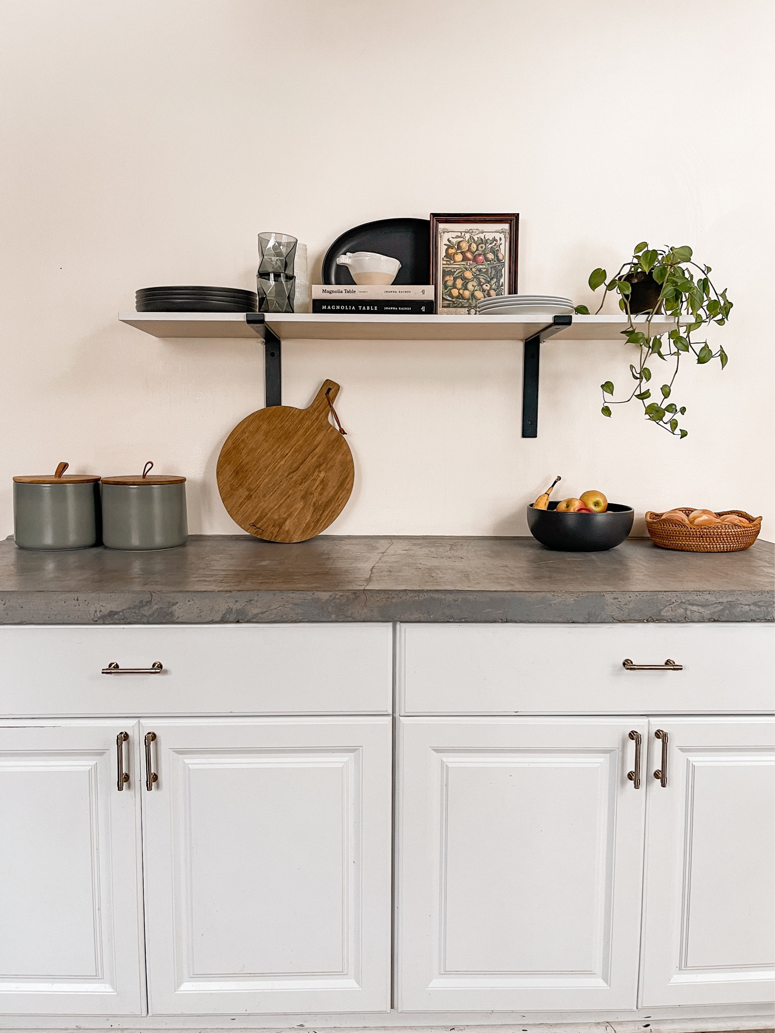 Black and white kitchen shelf decor 



#LTKstyletip #LTKSeasonal #LTKhome