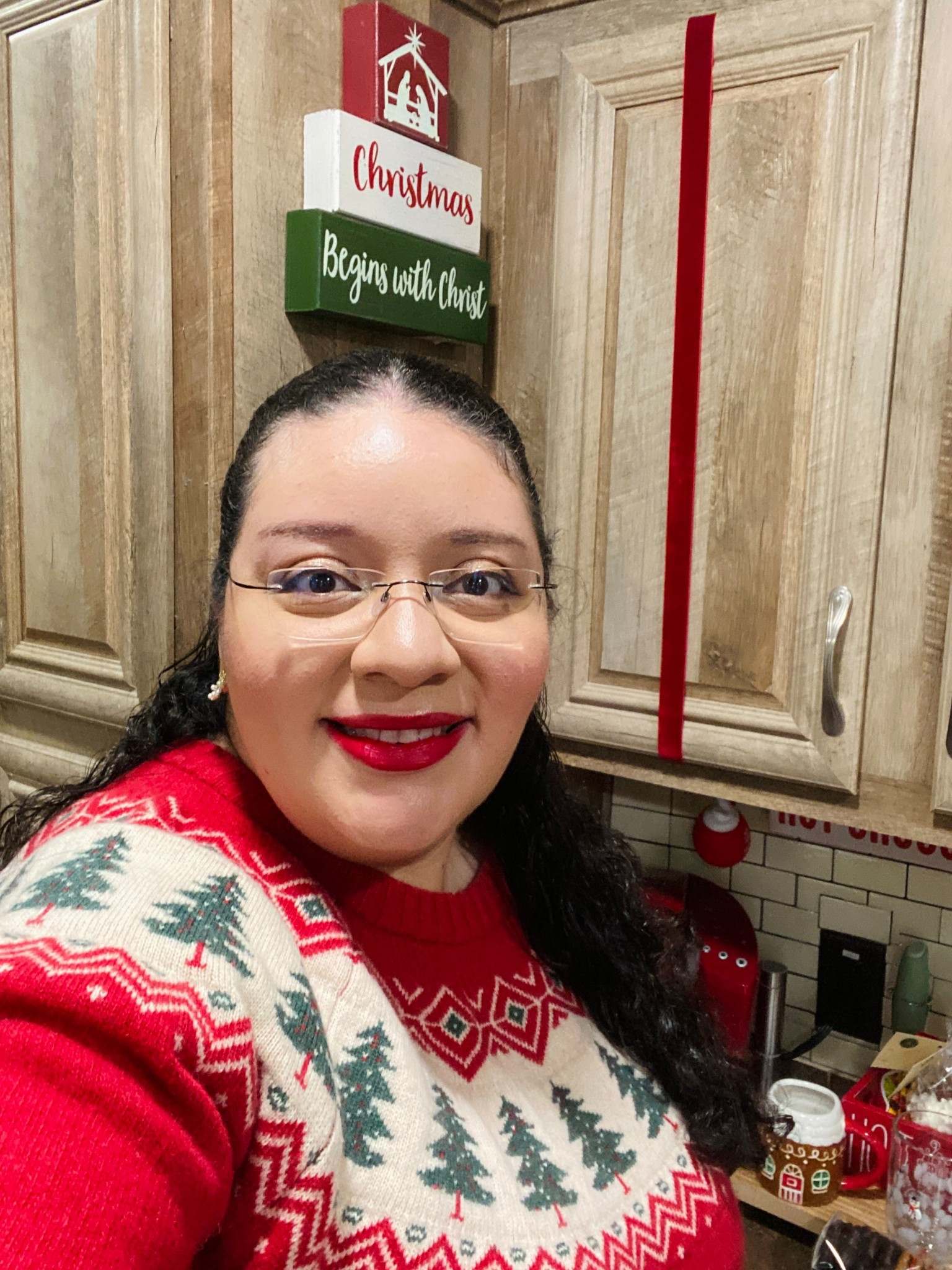 Christmas time = red lips 💋 

I’m wearing Elson 4 from Pat McGrath here 

#LTKSaleAlert #LTKBeauty #LTKHoliday