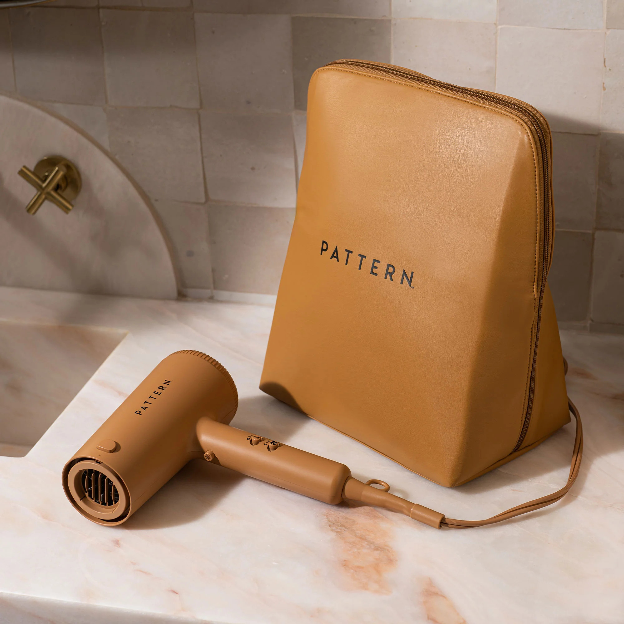 Luxe Blow Dryer Bag (For Travel & Storage) | PATTERN | Pattern Beauty