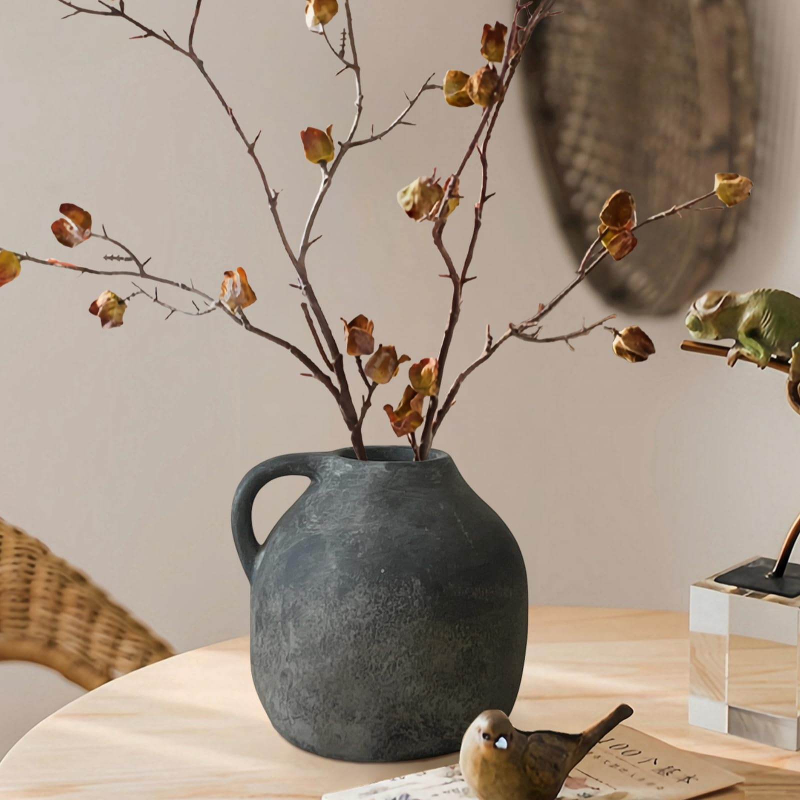 DJYY 5.7Inch Farmhouse Rustic Ceramic Vase, black Vintage Ceramic Vase，Living Room,Dining Table... | Amazon (UK)