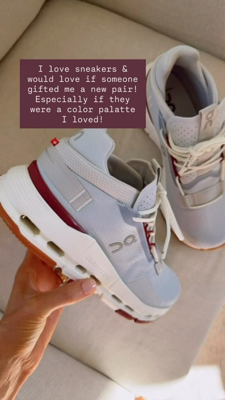 I’ve loved On Clouds for years now & am obsessed with this new color! Great gift idea for the active mom!

Loverly Grey, On Clouds, Mothers Day gift ideas, women’s sneakers 

#LTKActive #LTKMothersDay