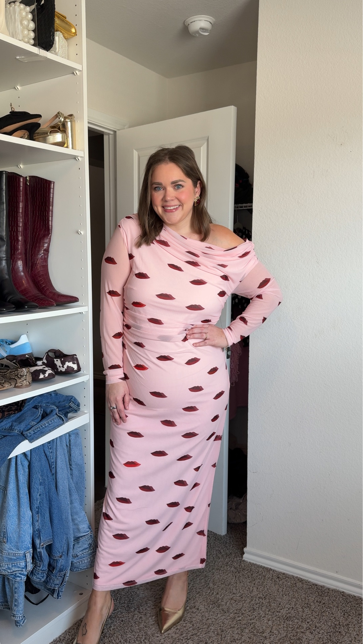 Valentine’s Day outfit idea wearing 16 in dress 