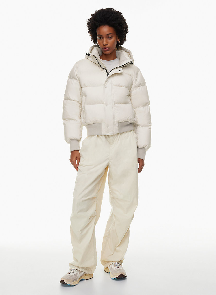 The Super Puff™ Women's The Super Puff Bomber Jacket in Matte Pearl | Large | Aritzia