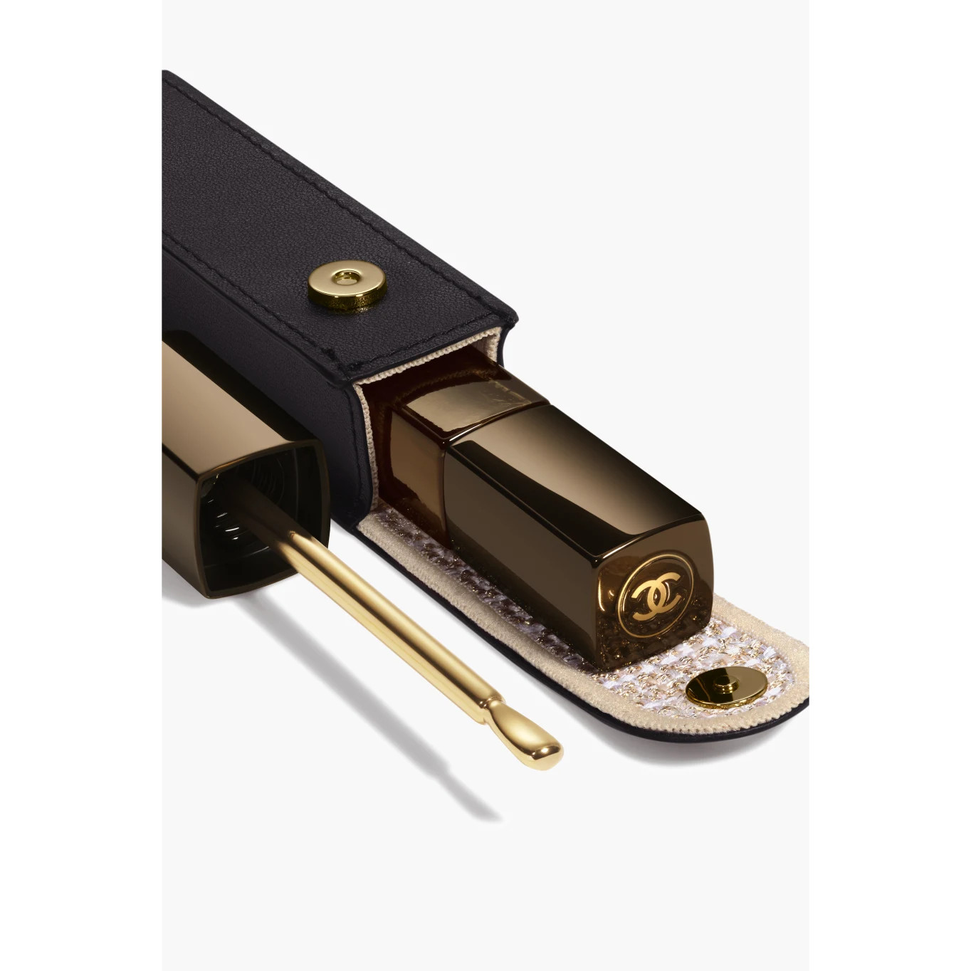 SUBLIMAGE L’EXTRAIT HUILE LÈVRES Ultimate Lip Oil – Regenerates and Repairs | CHANEL | Chanel, Inc. (US)