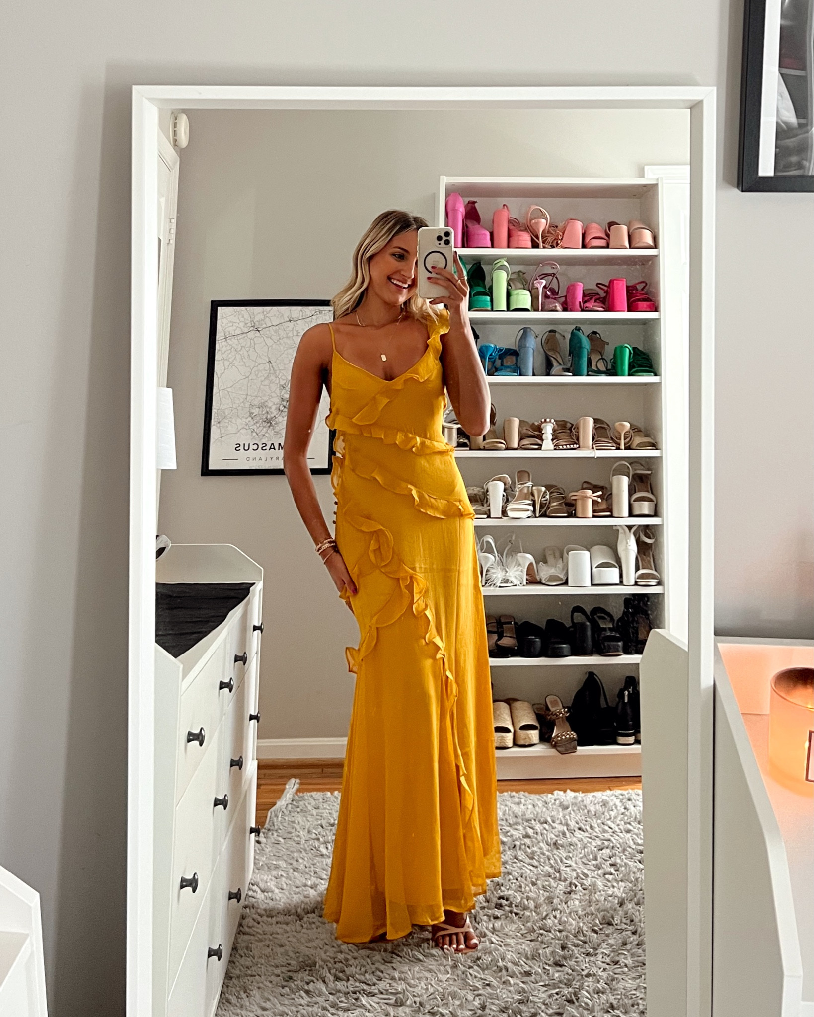 Fall wedding guest dress from petal and pup. Wearing smallest size 