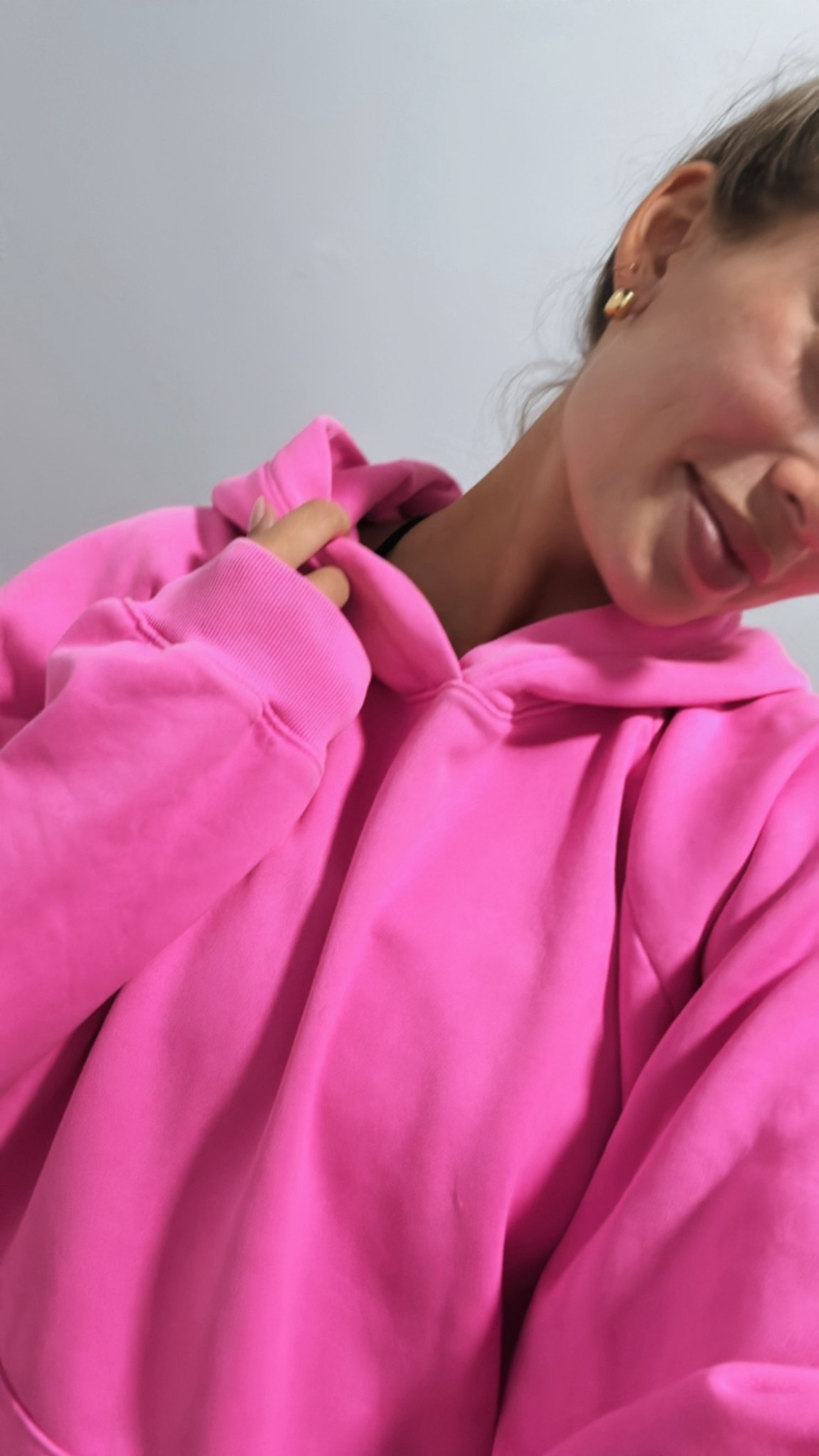 What I’ll be living in the next few months and beyond!! COLOR is out of this world!!! Must have the whole set!  Got this in STANDOUT PINK 

#LTKSeasonal #LTKSaleAlert #LTKActive