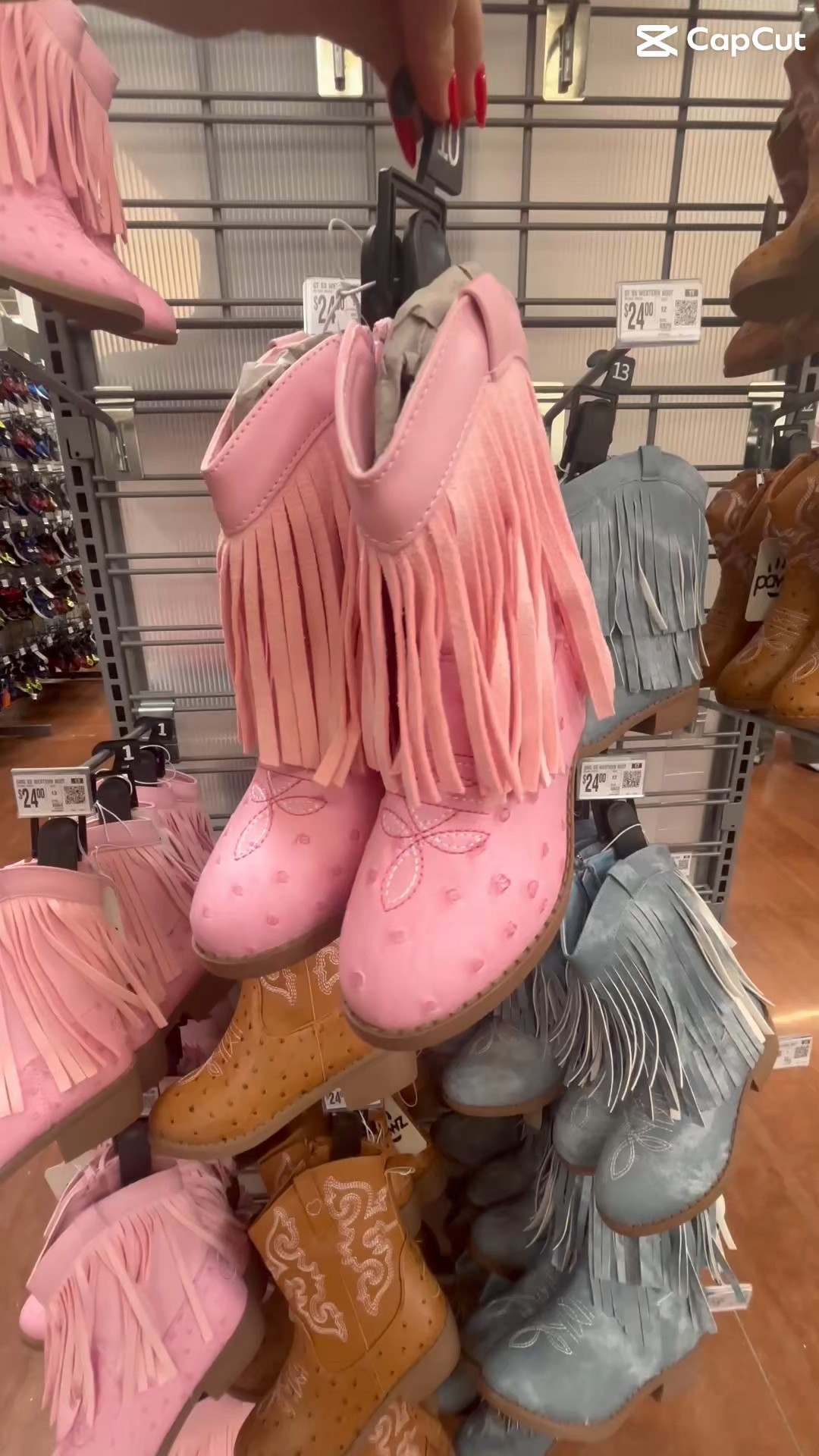 Oh my god! This toddler shoes are everything! 

#LTKmomlife #LTKKids #LTKSaleAlert