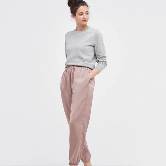 NWT Uniqlo Satin Drape Jogger Pant / XSmall / Light Rose Gold | Poshmark