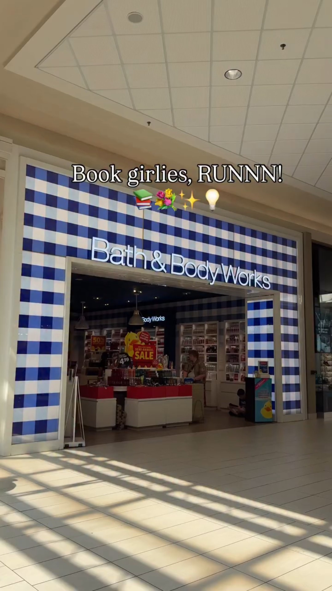 The cutest bookish nightlight for Spring. I shared the Fall one back when it came out, and I hope they have one for every season! 📚💐✨

#LTKSeasonal #LTKHome