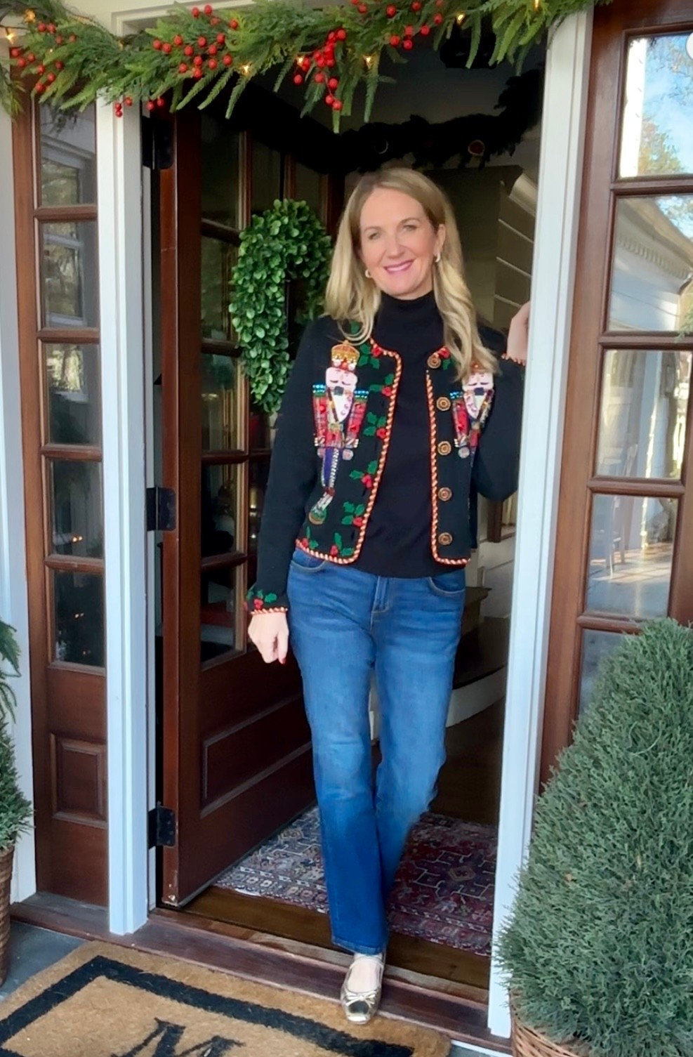 Dressing festive until Christmas! This sweater is 90s vintage - I’ve linked some similar for you! 