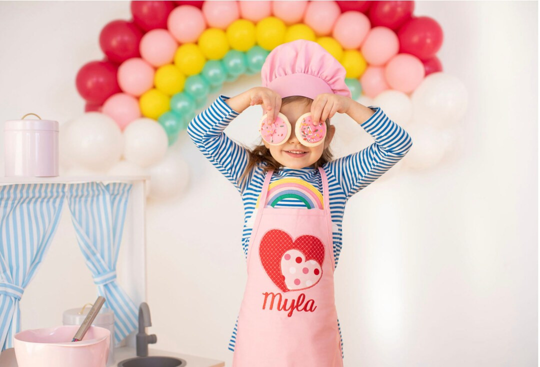 Personalized Kids Apron, Great Gift for Kids Help in the Kitchen, Personalized Valentine's Day Gi... | Etsy (US)