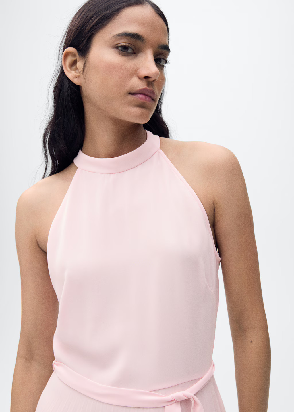 Pleated halter neck dress - Women | MANGO United Kingdom | MANGO (UK)