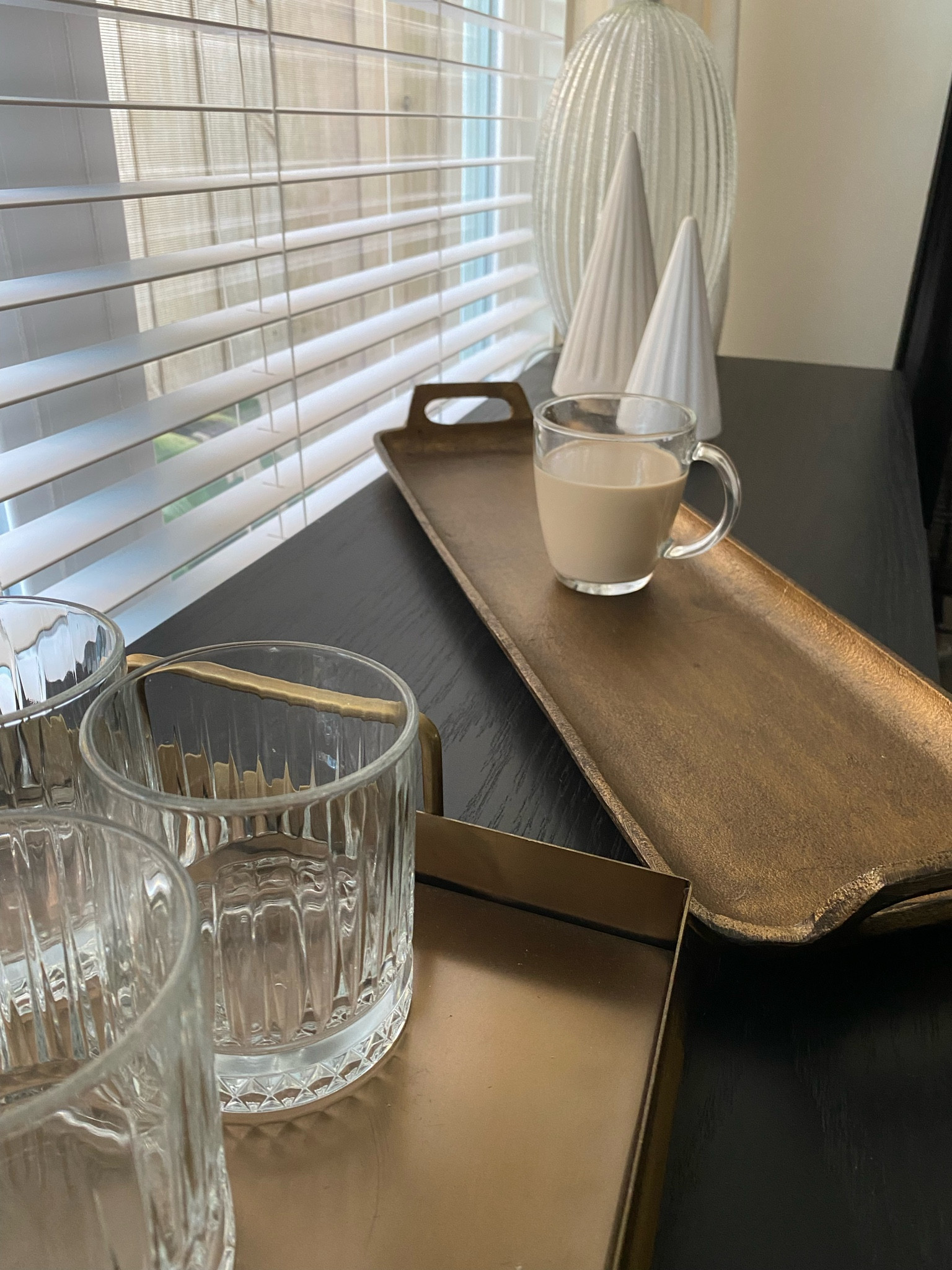 Dining room holiday styling with luxe drinkware and home decor pieces . ✨ 

#LTKHoliday #LTKSeasonal #LTKhome