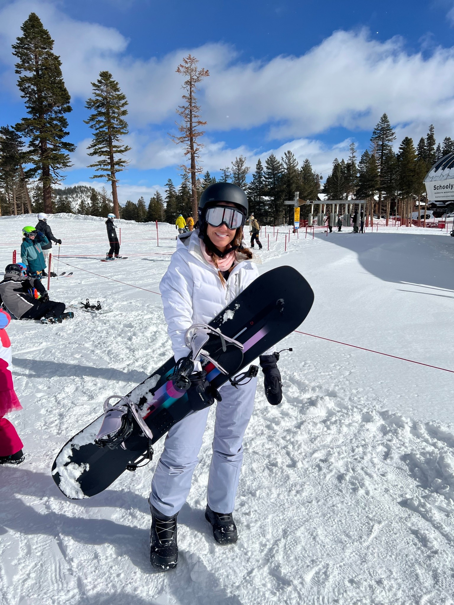 Snowboard style ❄️

#snowboard #burton #travelmom #winterstyle #obermeyer 

#LTKTravel #LTKFindsUnder100 #LTKSeasonal