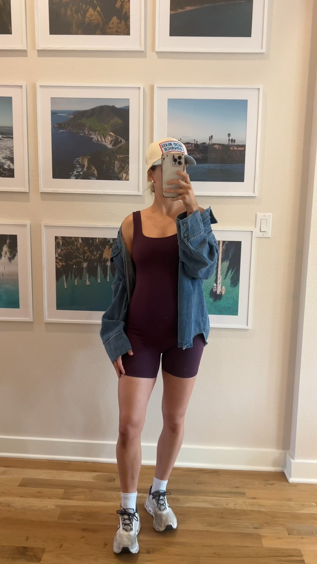 Monday mood!!!!! mama uniform…again🤭

#LTKFindsUnder50 #LTKActive #LTKStyleTip